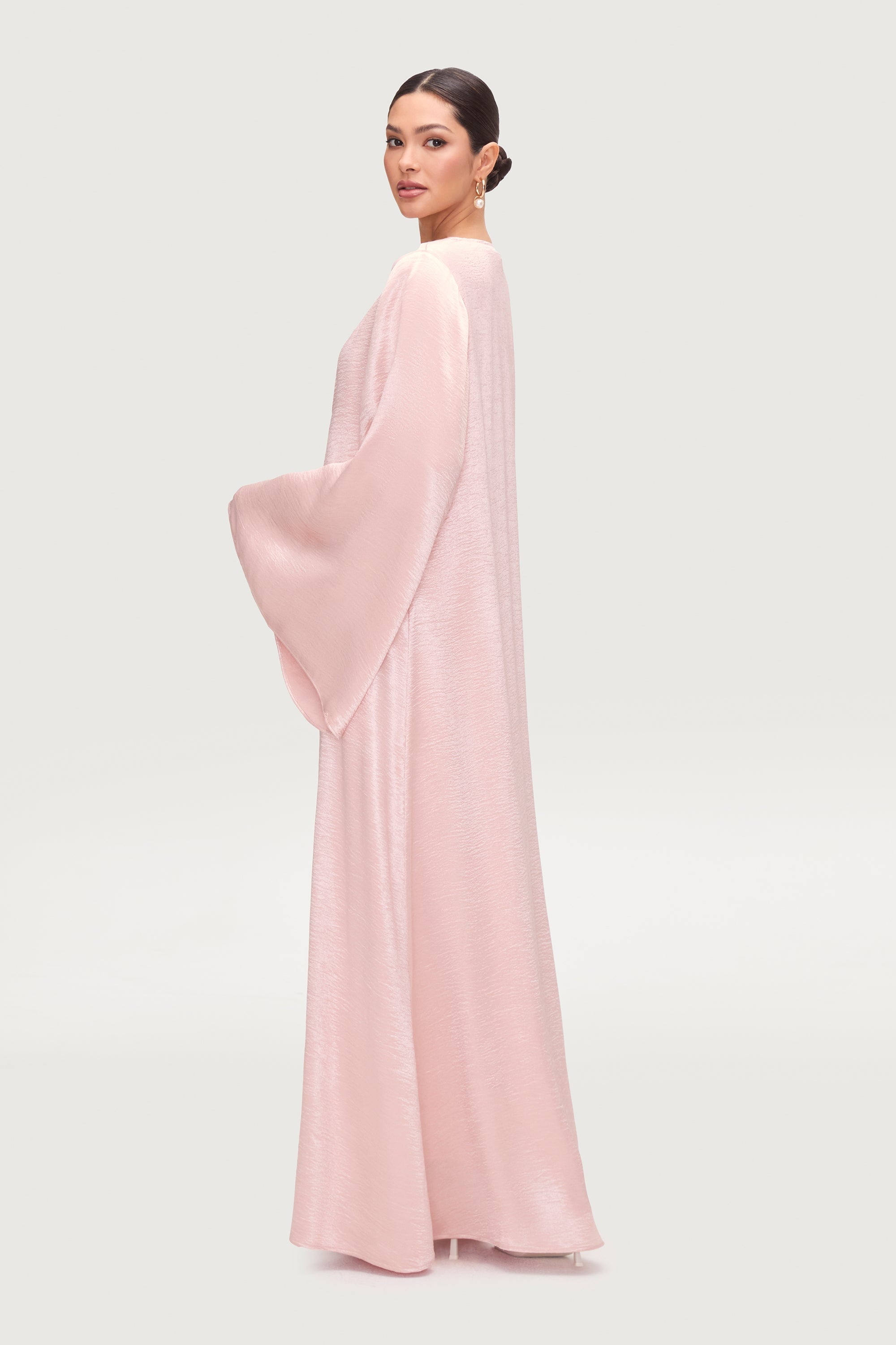 Liana Flare Sleeve Open Abaya - Pink Pearl Abayas Veiled 