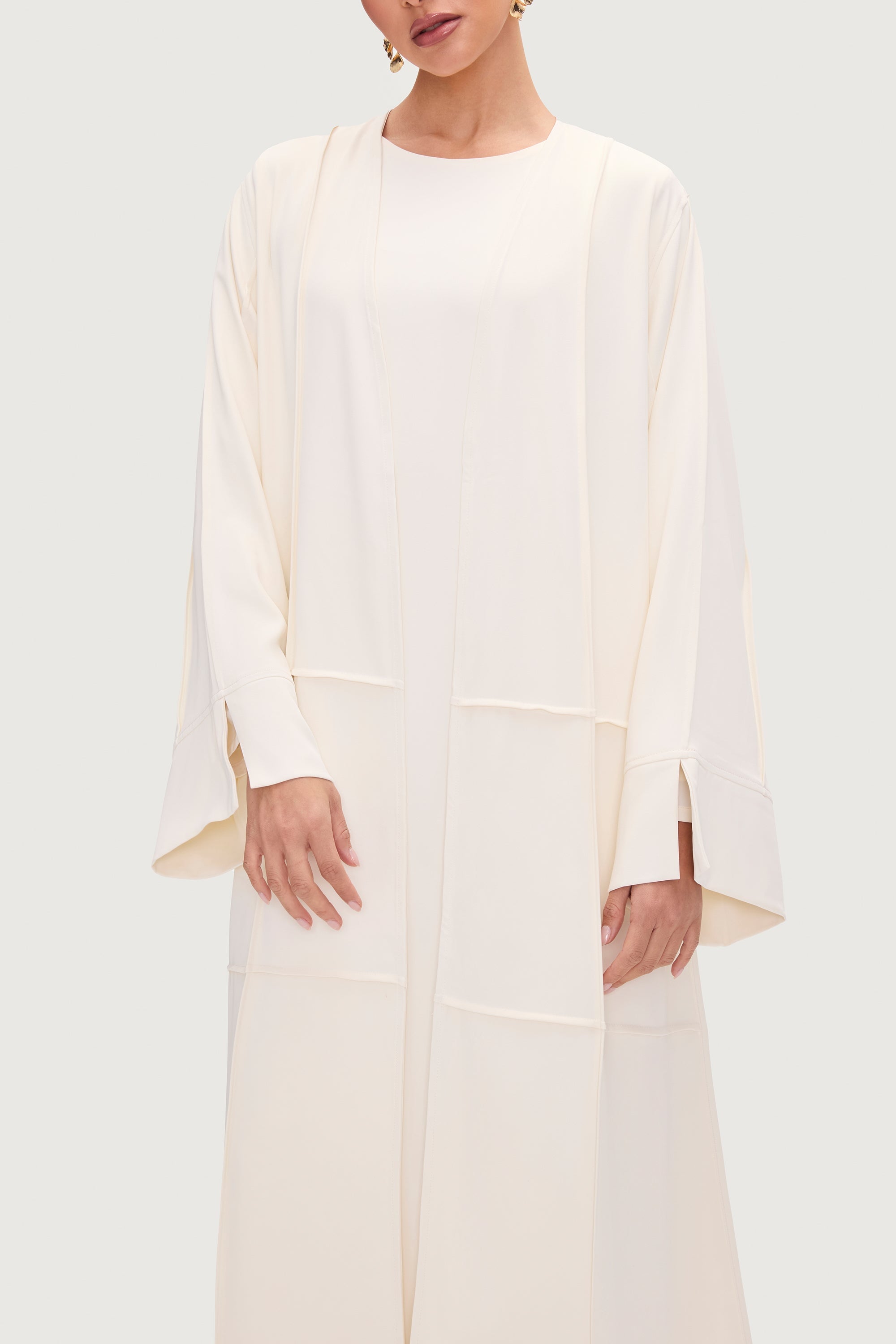 Lylah Everyday Open Abaya - Moonlight Abayas Veiled 