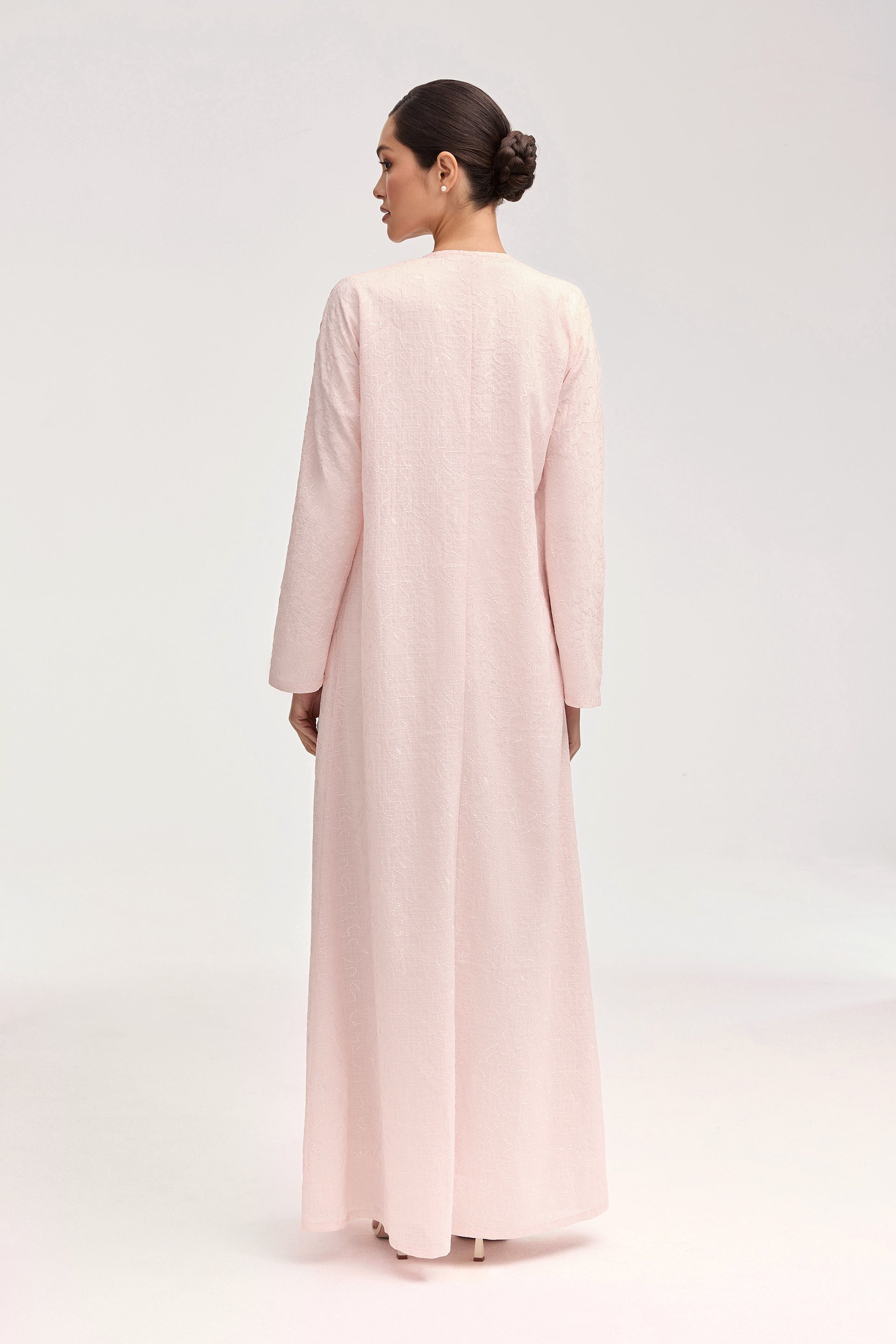Malak Embroidered Open Abaya - Dusty Pink Clothing Veiled 