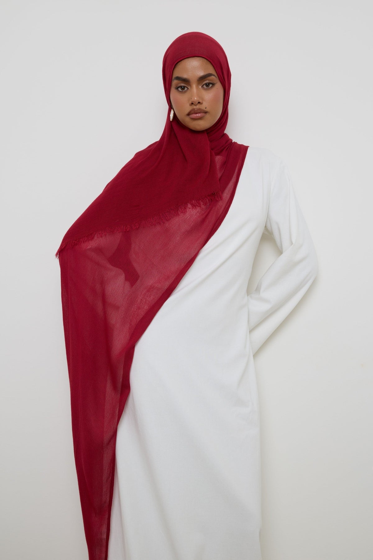 Modal Crinkle Fringe Hijab - Maroon Hijabs Veiled 