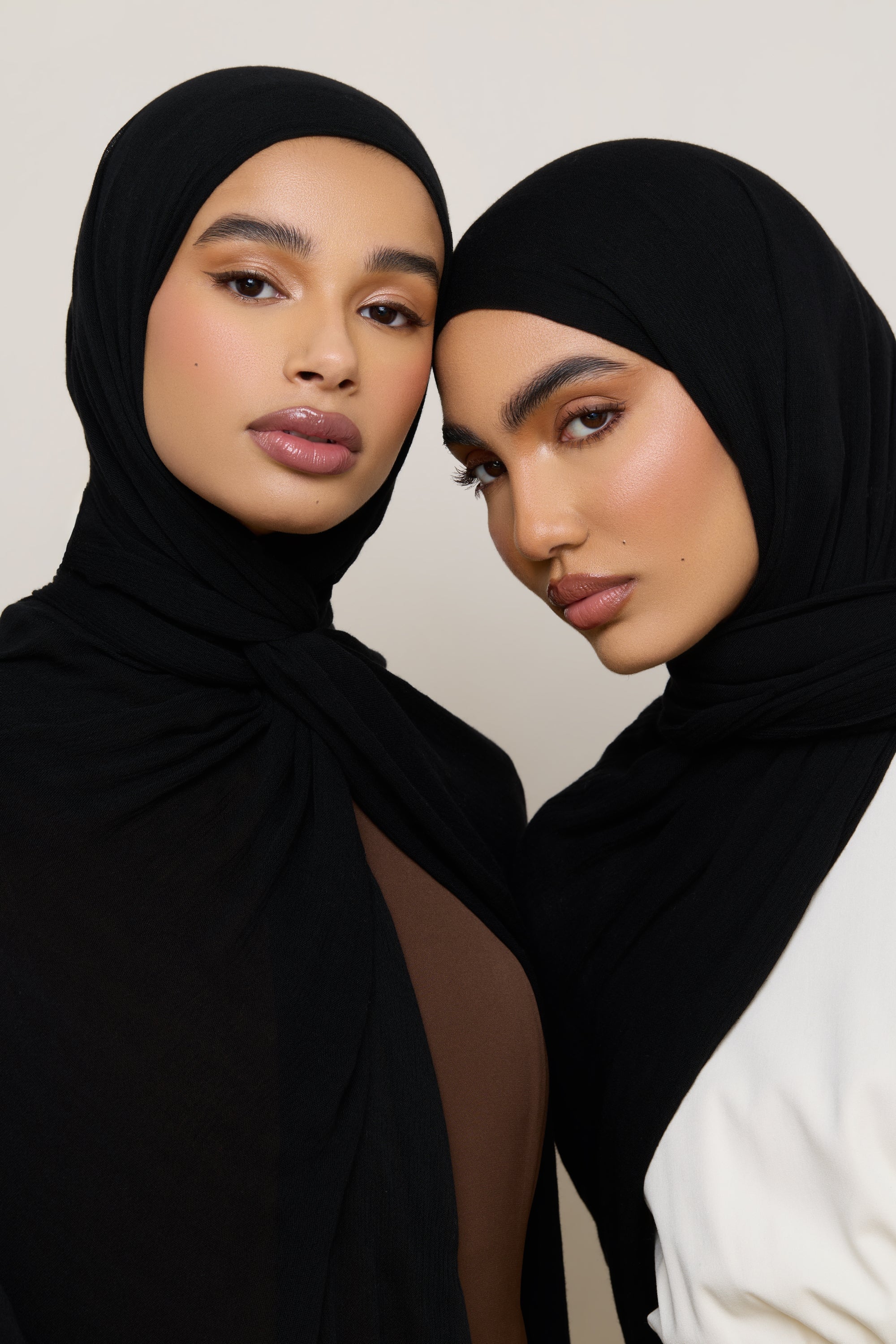 Modal Crinkle Hijab - Black Hijabs Veiled 