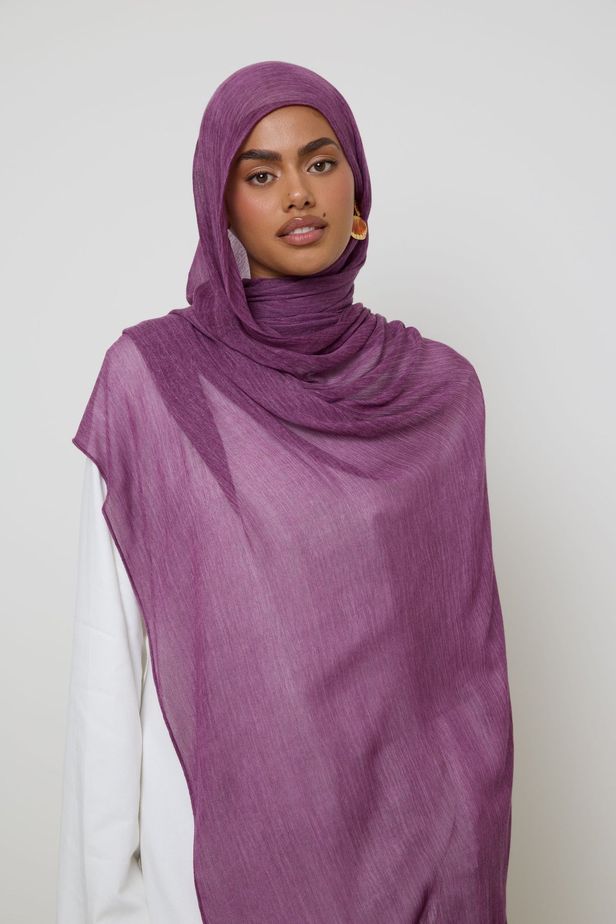 Modal Crinkle Hijab - Currant Hijabs Veiled 