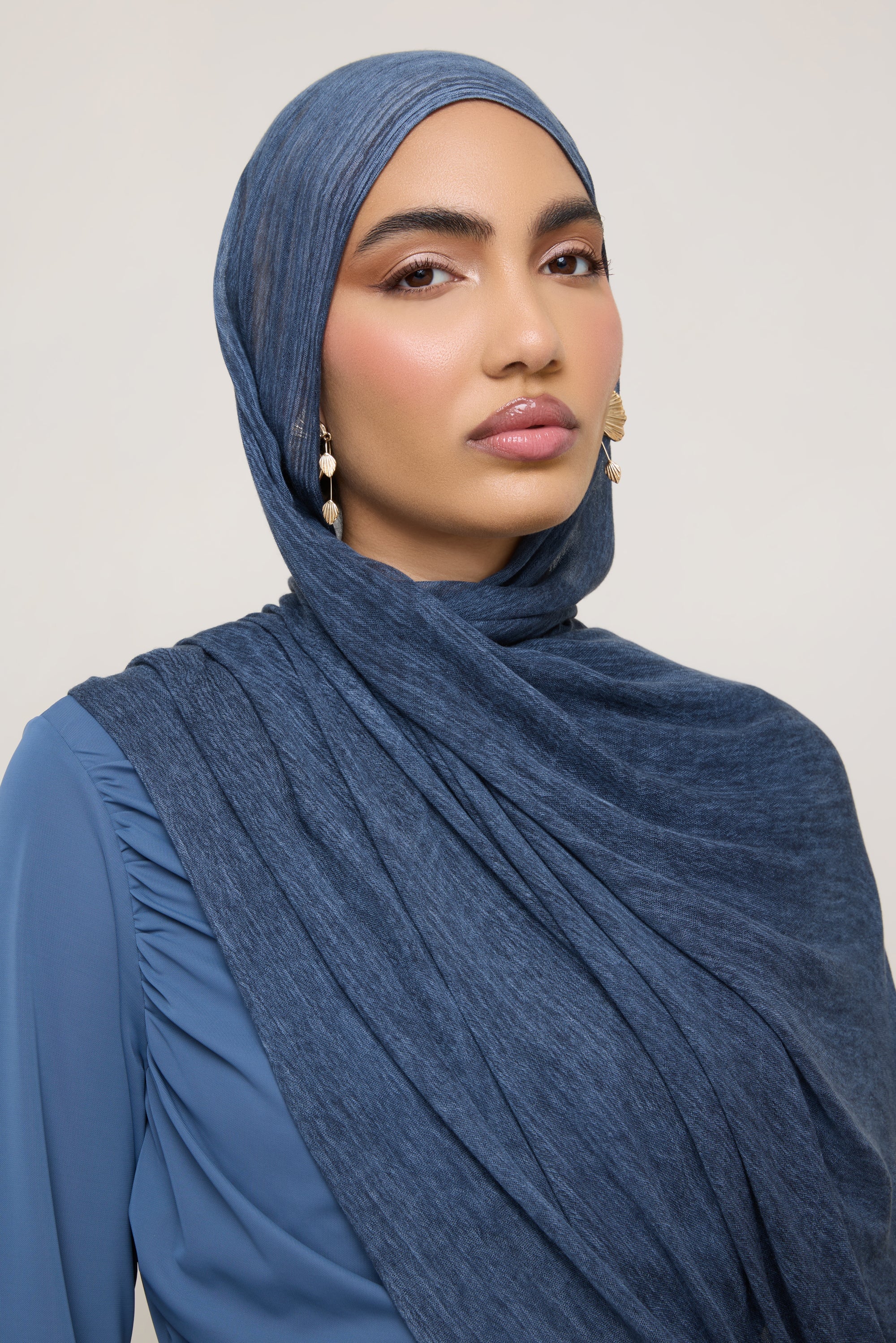 Modal Crinkle Hijab - Dark Denim Hijabs Veiled 