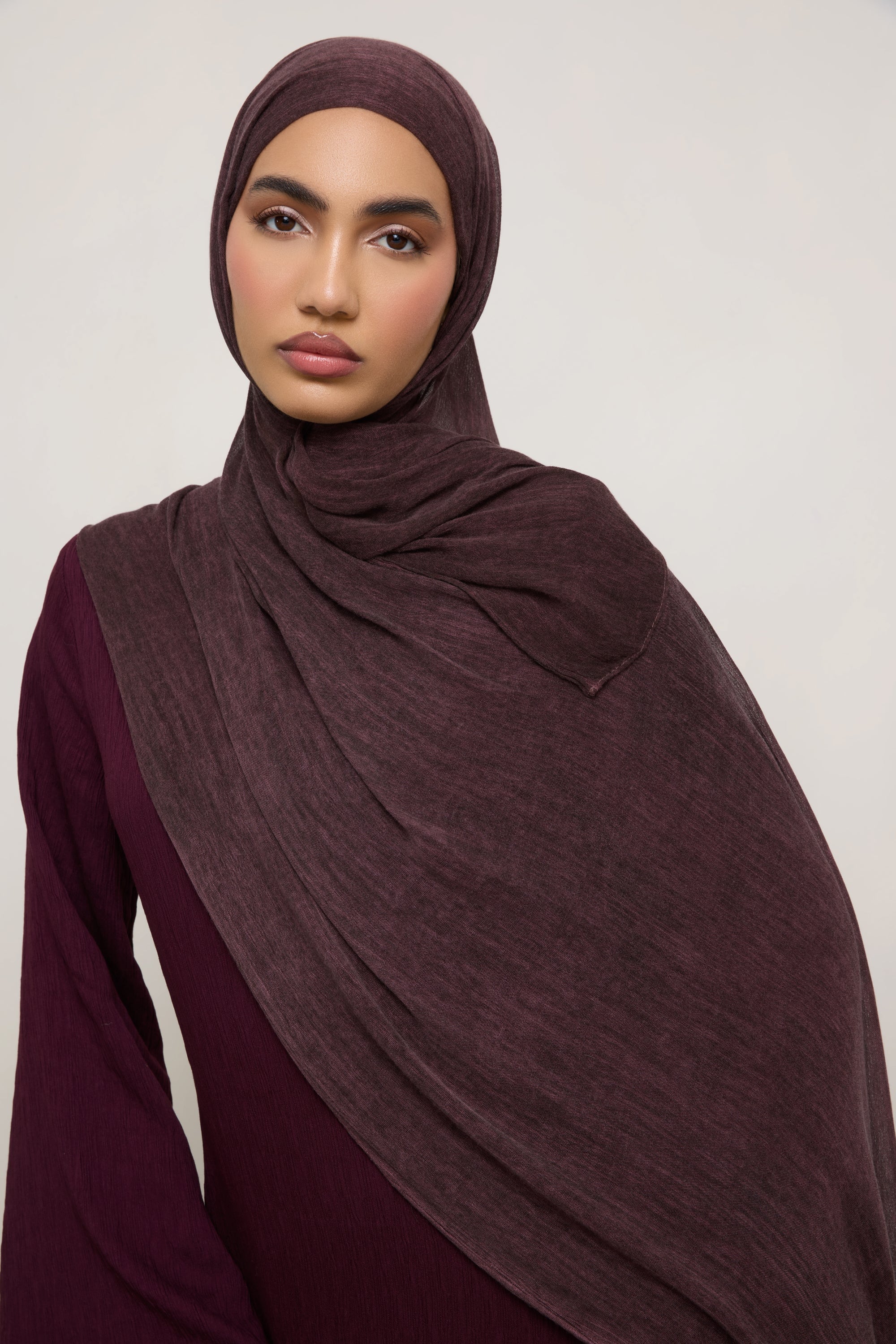 Modal Crinkle Hijab - Grape Hijabs Veiled 