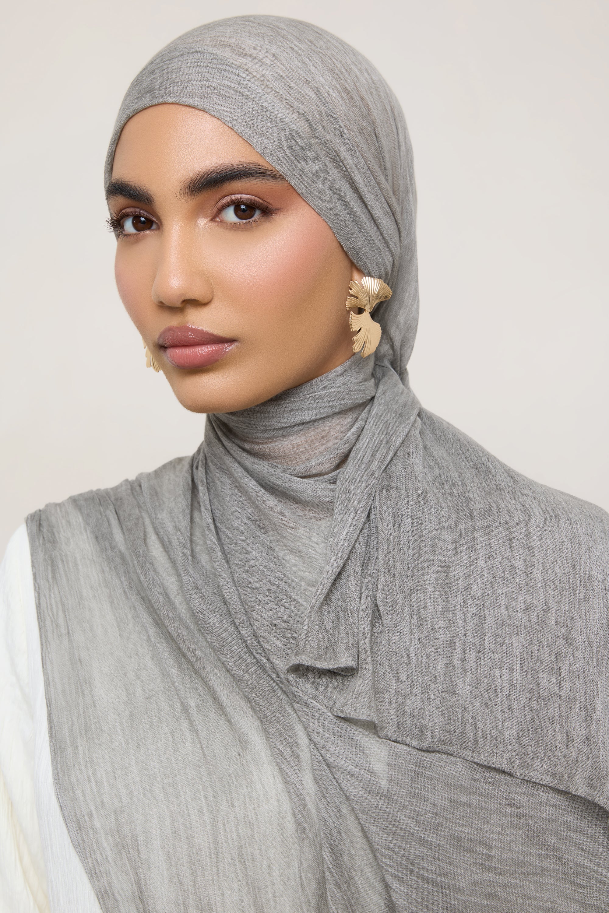 Modal Crinkle Hijab - Grey Hijabs Veiled 