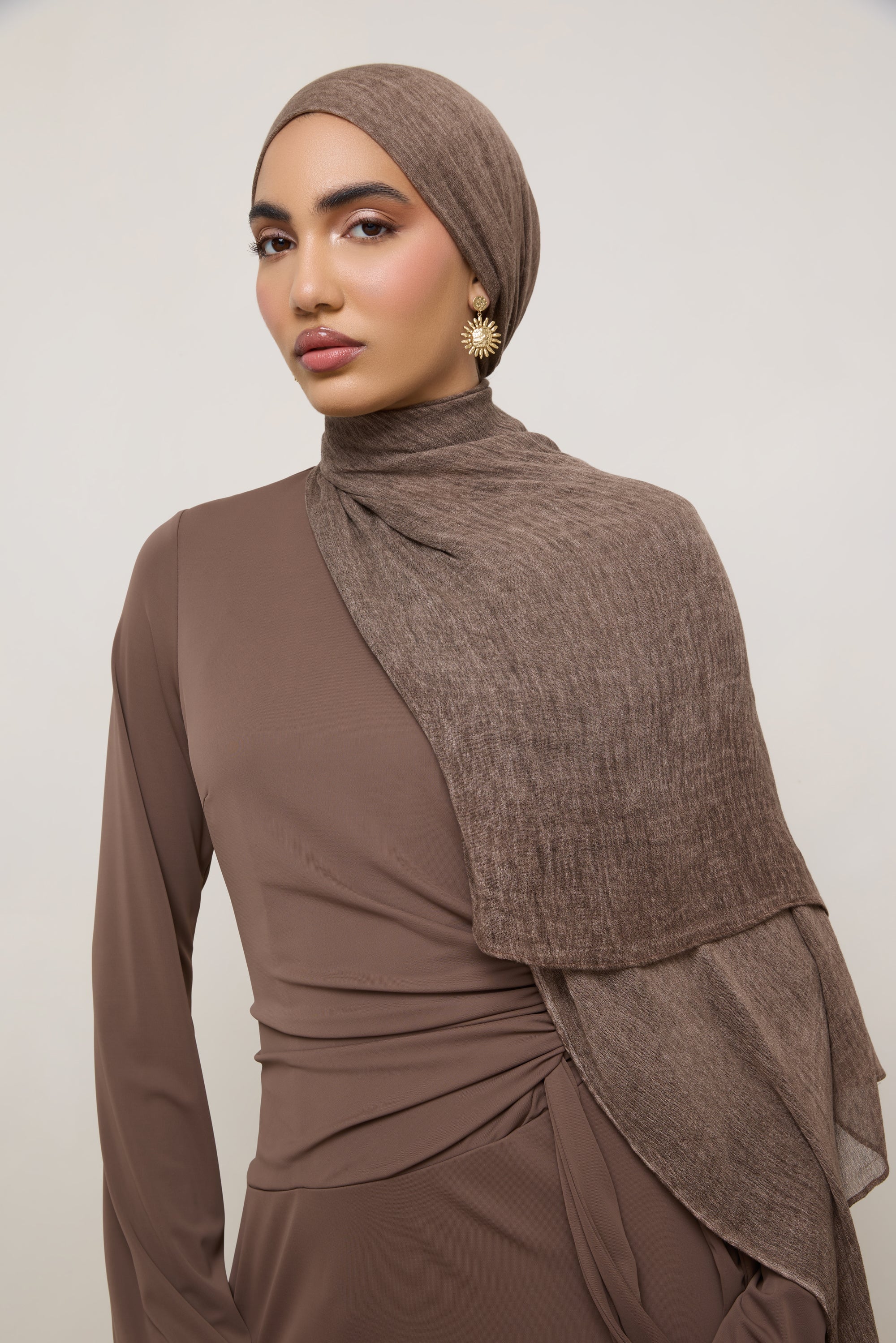 Modal Crinkle Hijab - Hot Cocoa Hijabs Veiled 