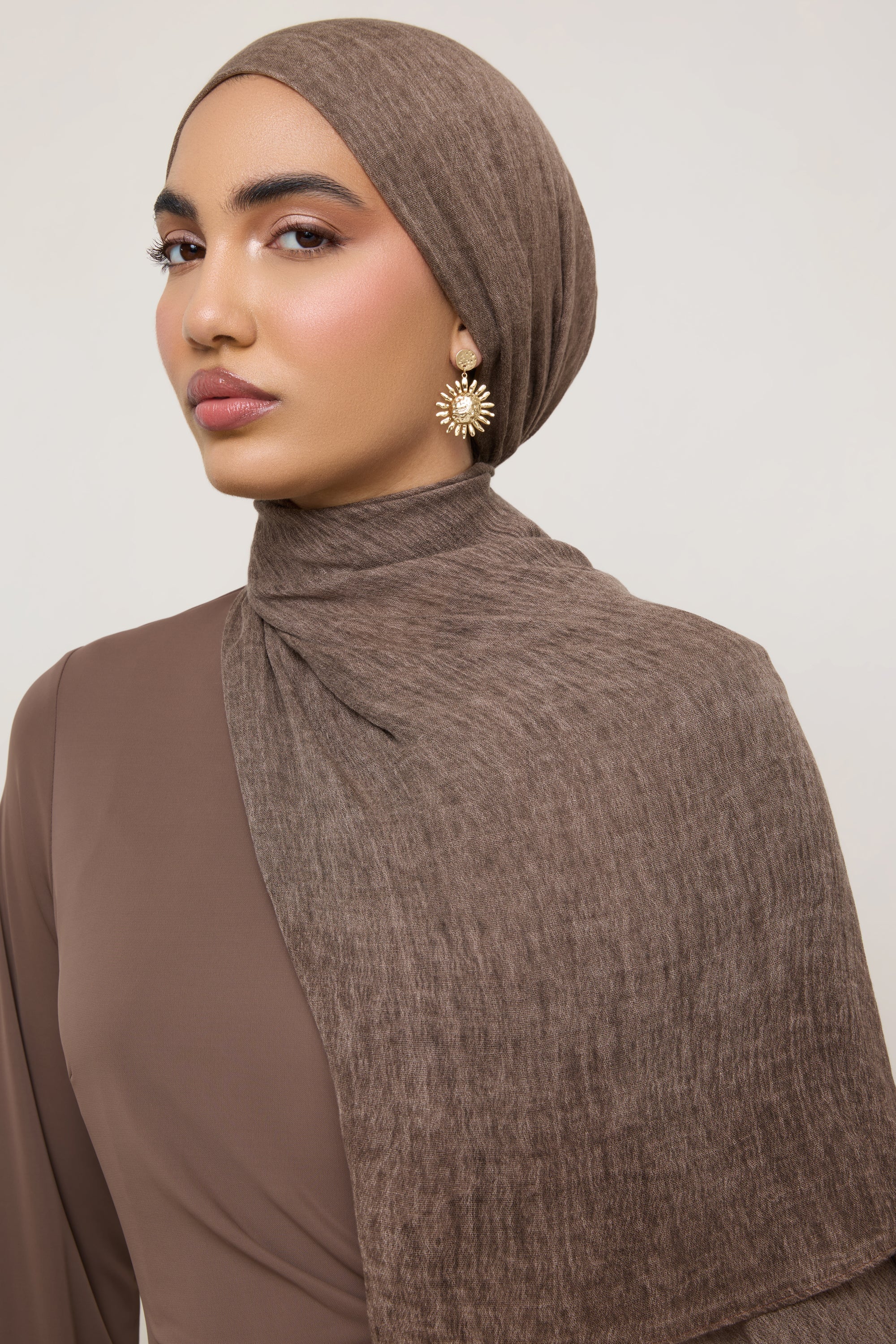 Modal Crinkle Hijab - Hot Cocoa Hijabs Veiled 
