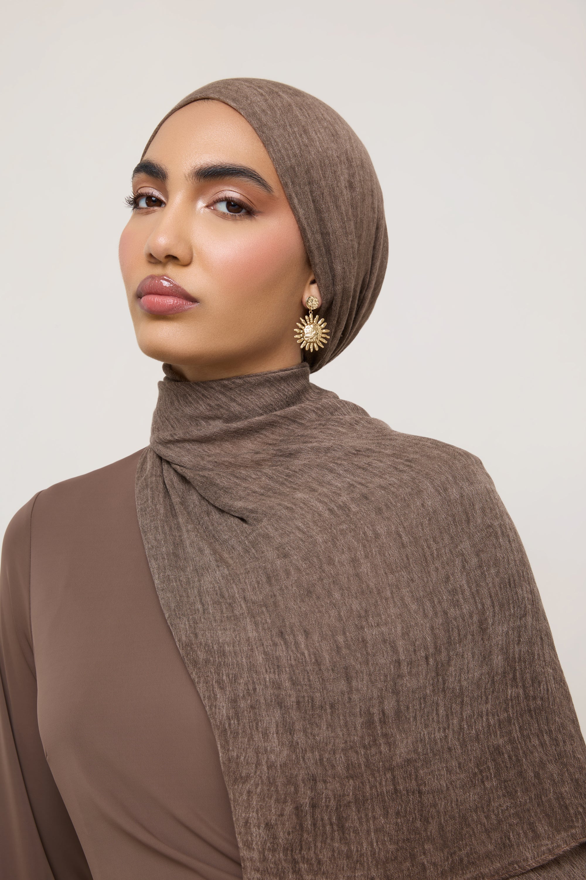 Modal Crinkle Hijab - Hot Cocoa Hijabs Veiled 