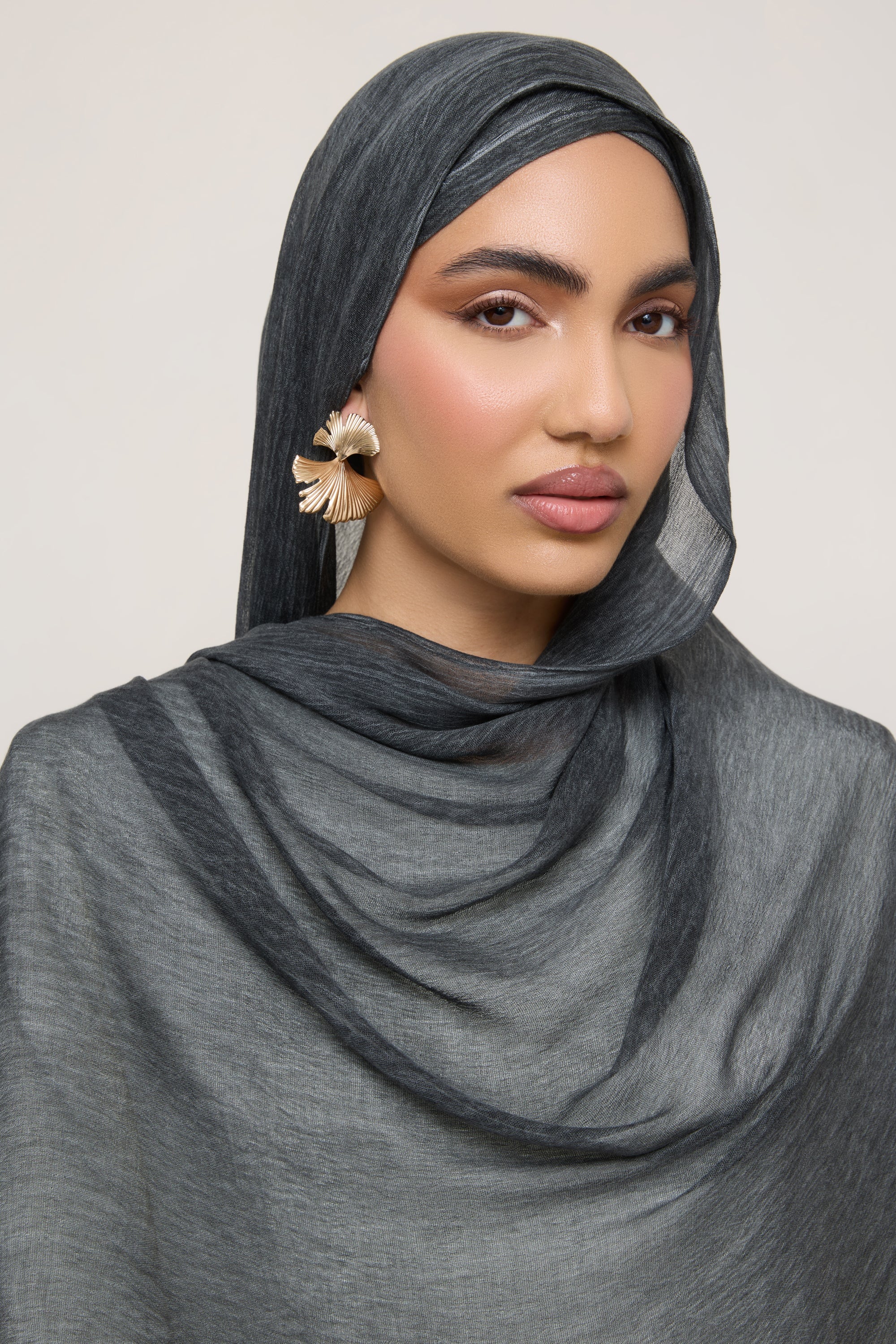 Modal Crinkle Hijab - Jet Hijabs Veiled 