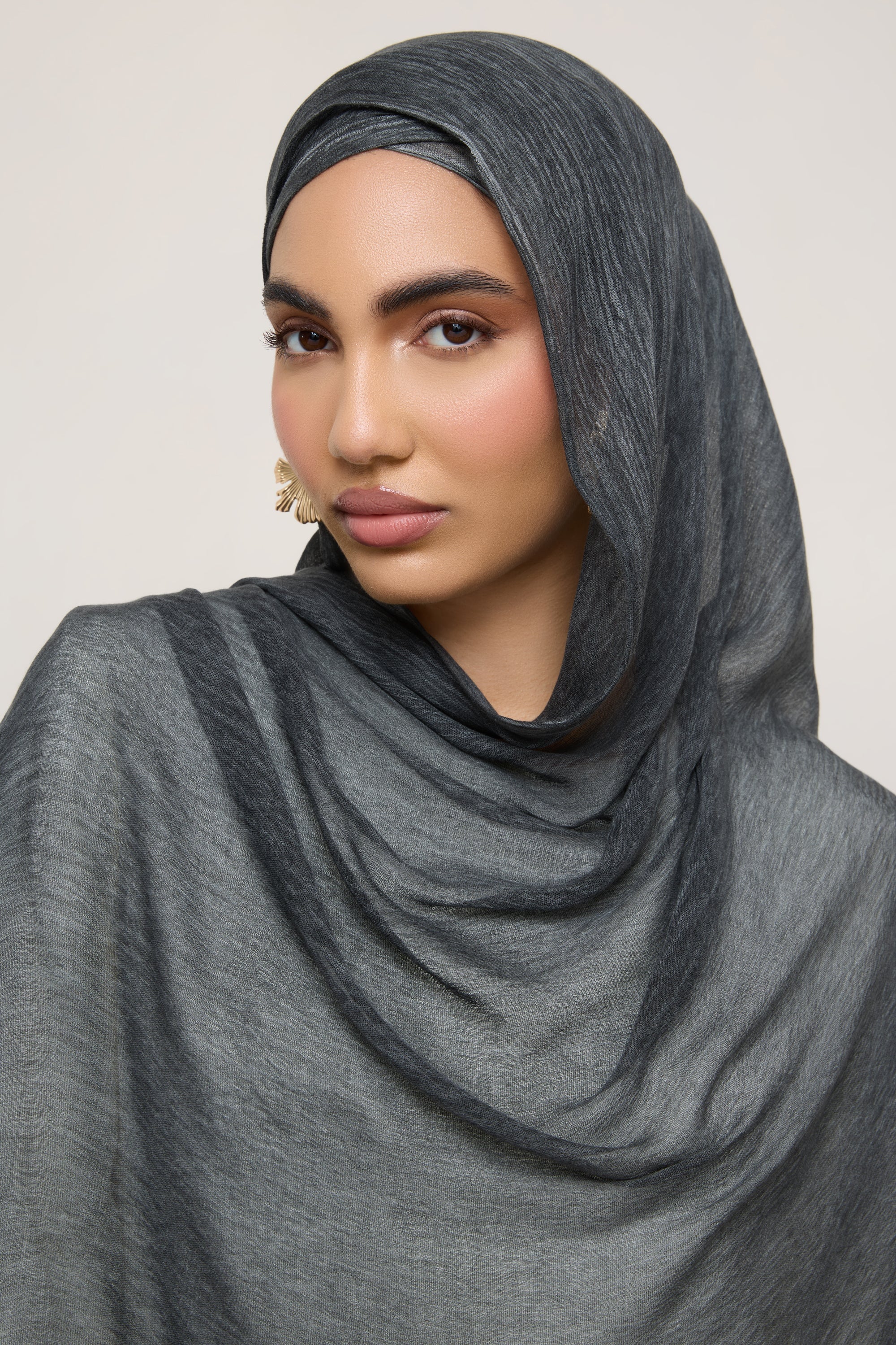 Modal Crinkle Hijab - Jet Hijabs Veiled 
