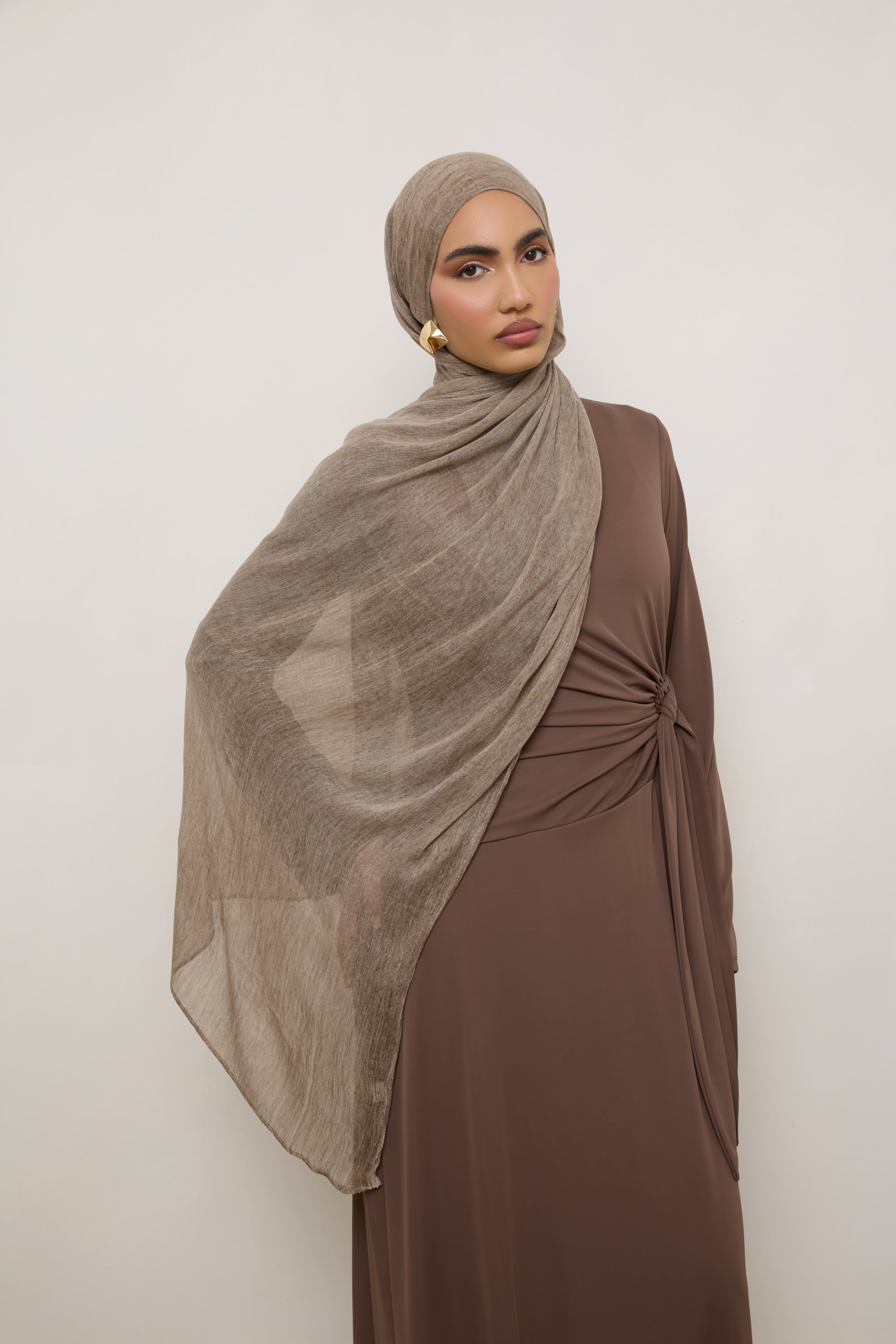 Modal Crinkle Hijab - Latte Hijabs Veiled 