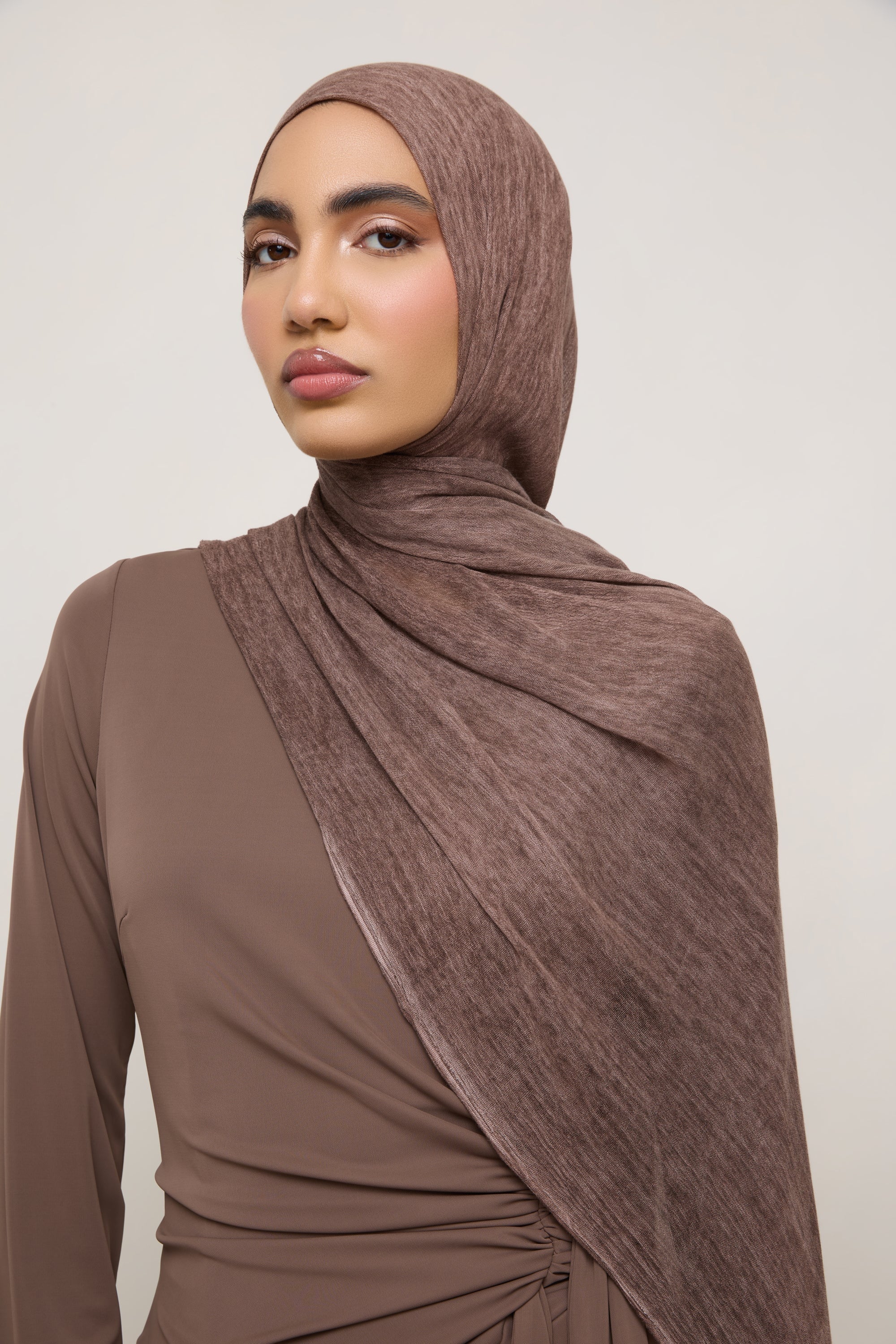 Modal Crinkle Hijab - Mocha Hijabs Veiled 