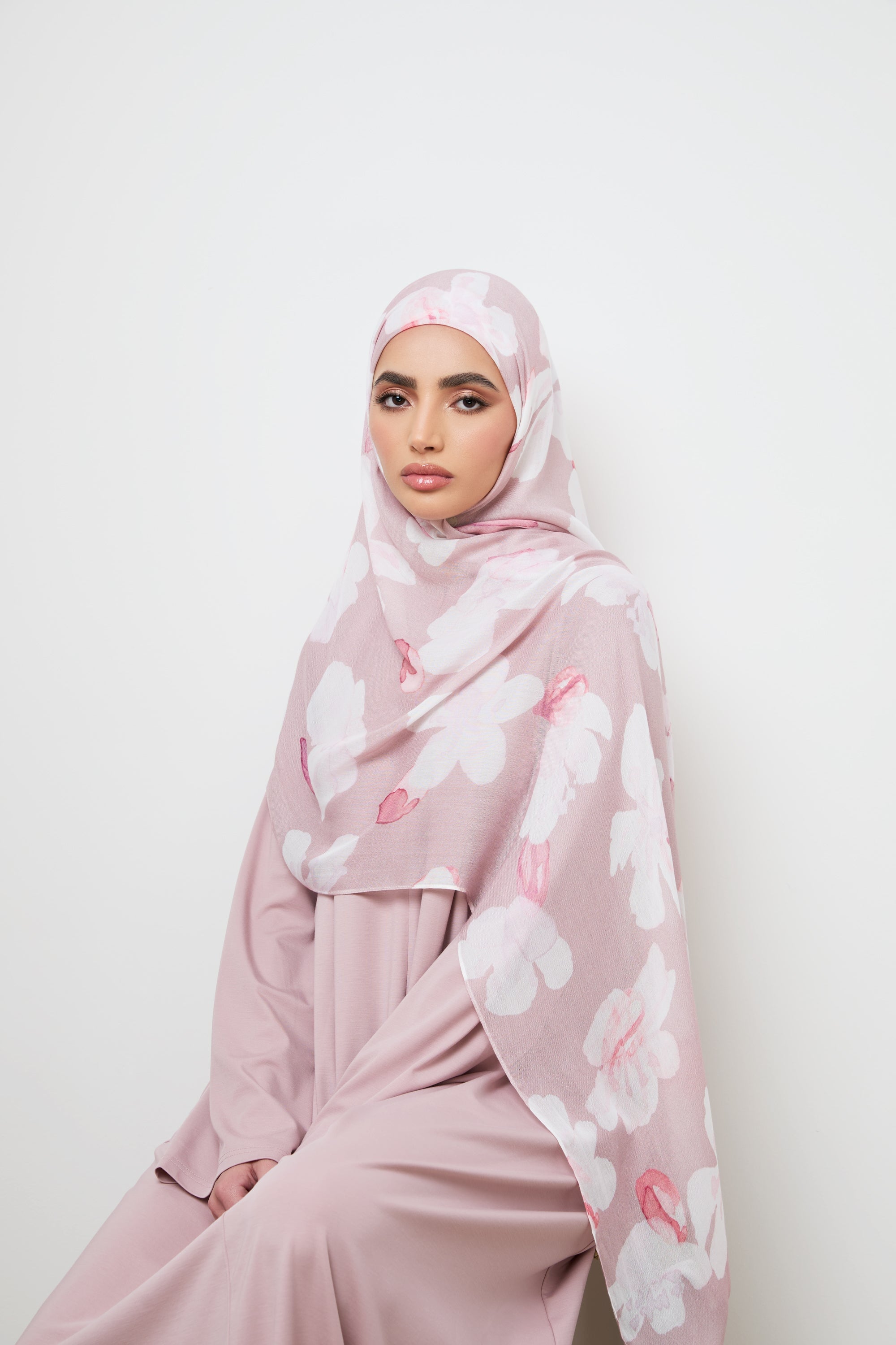 Modal Hijab - Blush Petals Veiled 