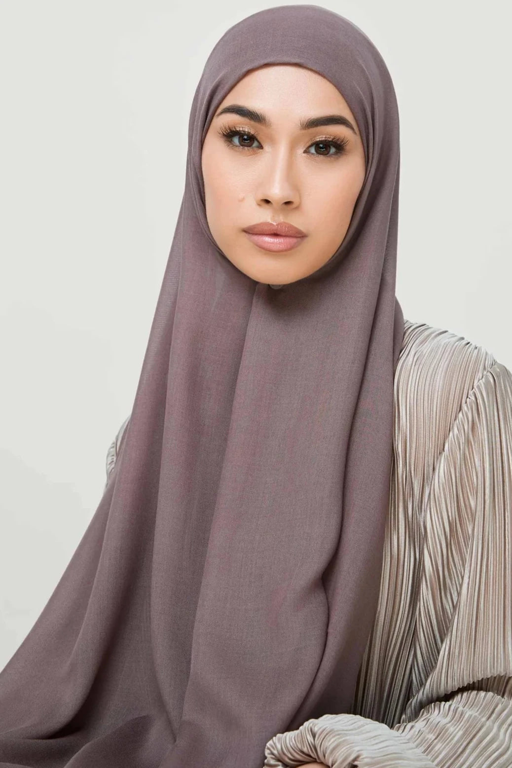 Modal Hijab & Matching Undercap Set - Peppercorn Veiled 