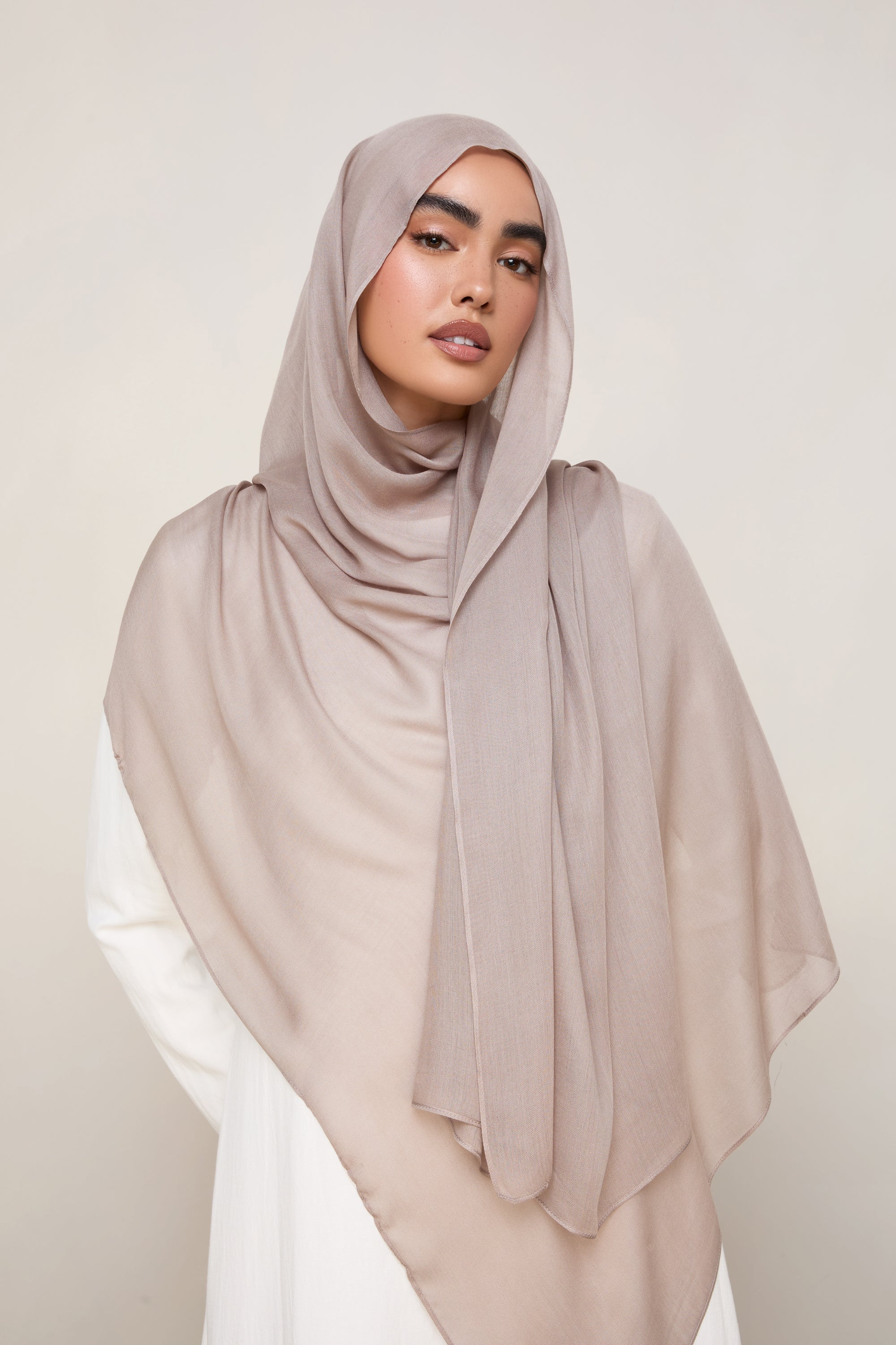 Modal Hijab - Pebble