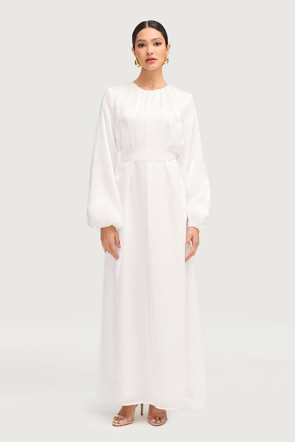 Muna Maxi Dress - White Dresses Veiled 