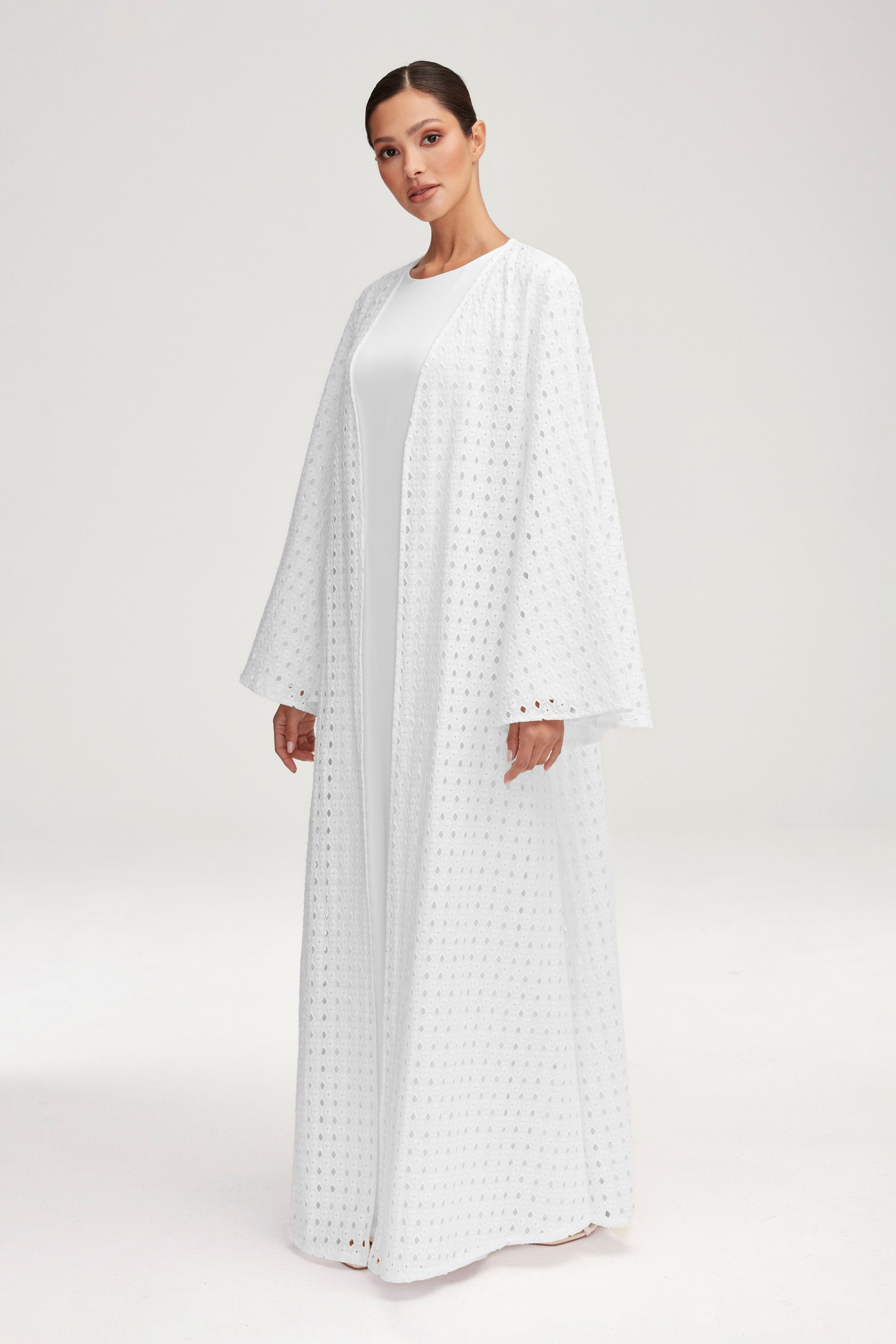 Modest white fashion dresses for graduation