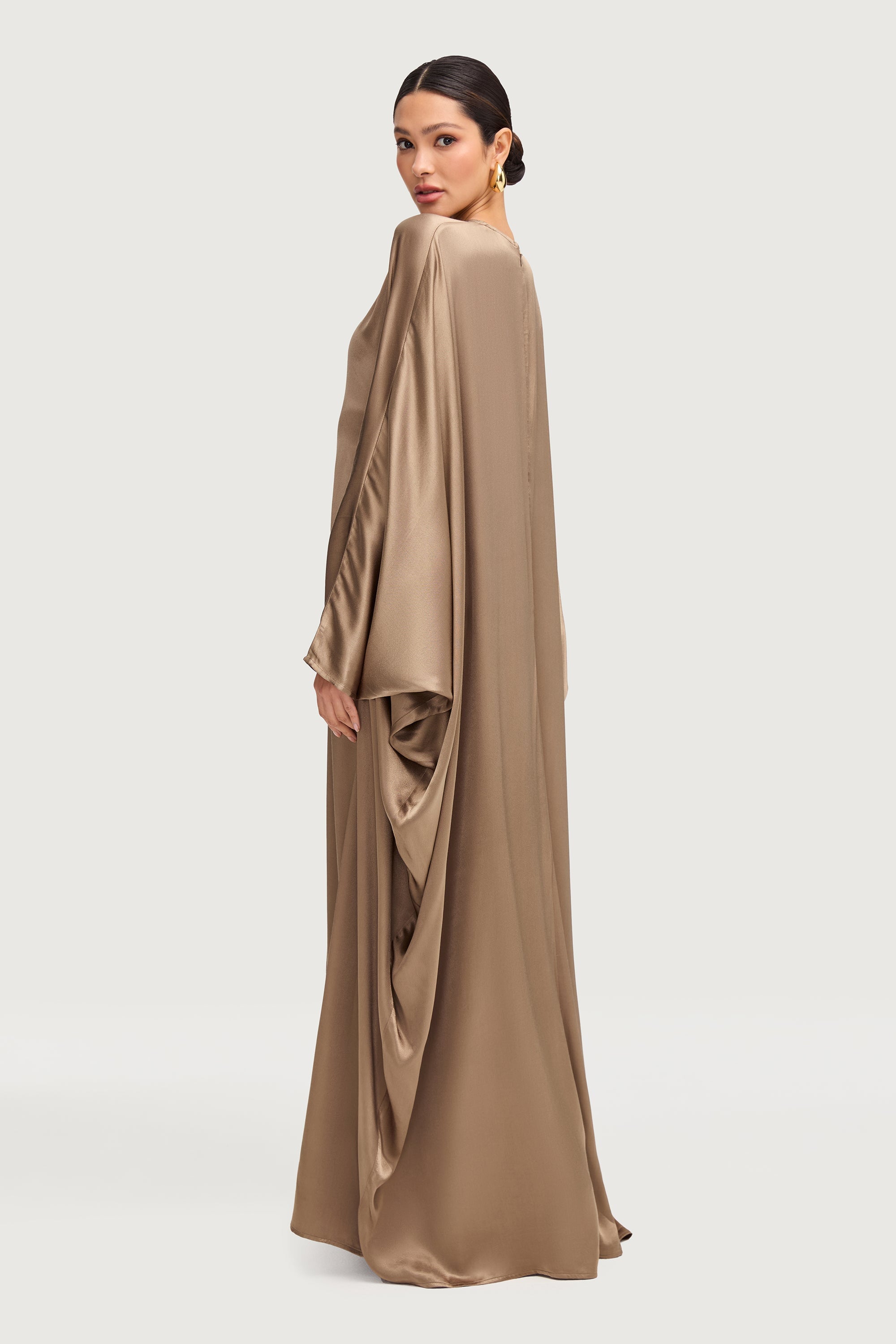 Nayla Silk Butterfly Inner Tie Abaya - Desert Palm Abayas Veiled 