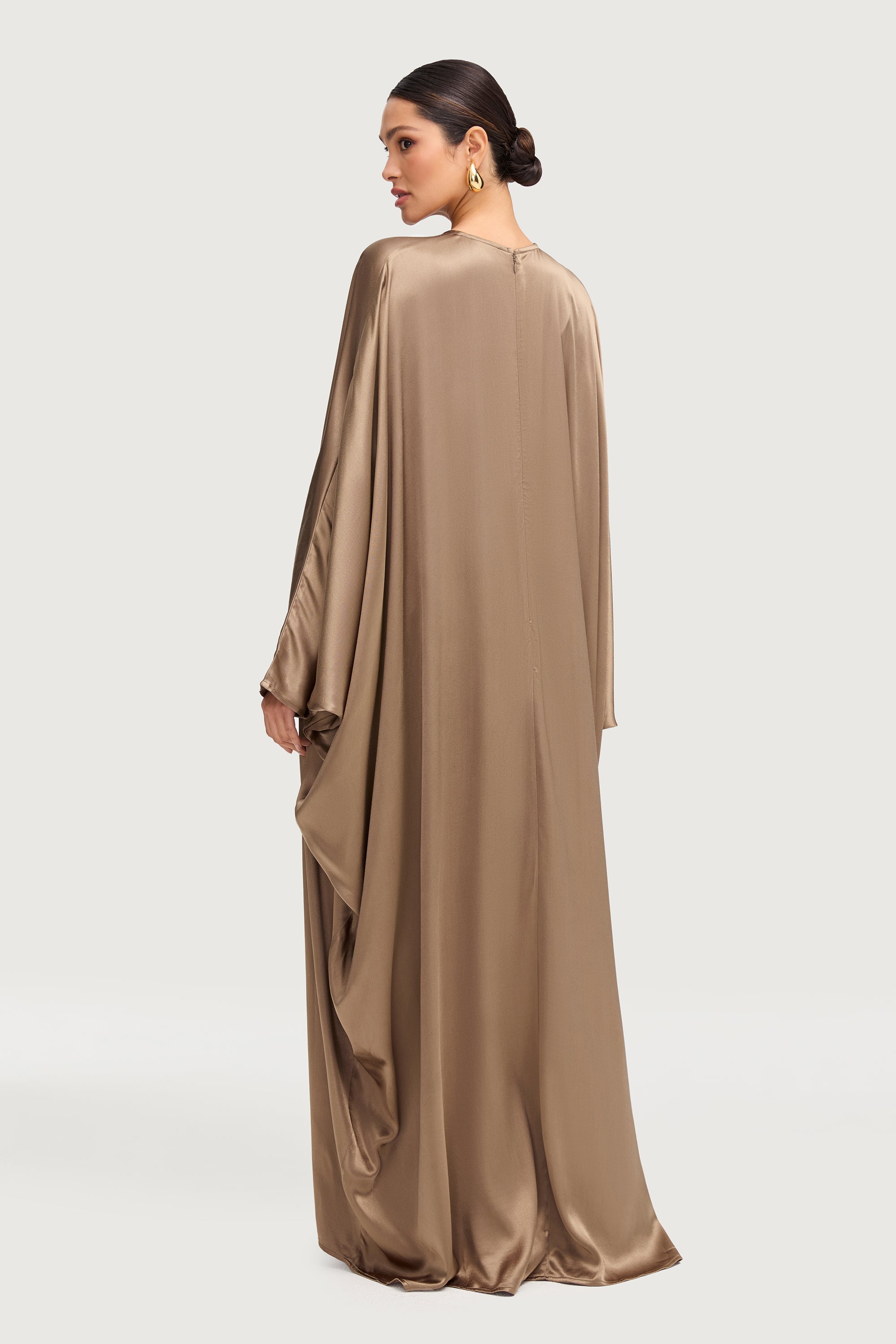 Nayla Silk Butterfly Inner Tie Abaya - Desert Palm Abayas Veiled 