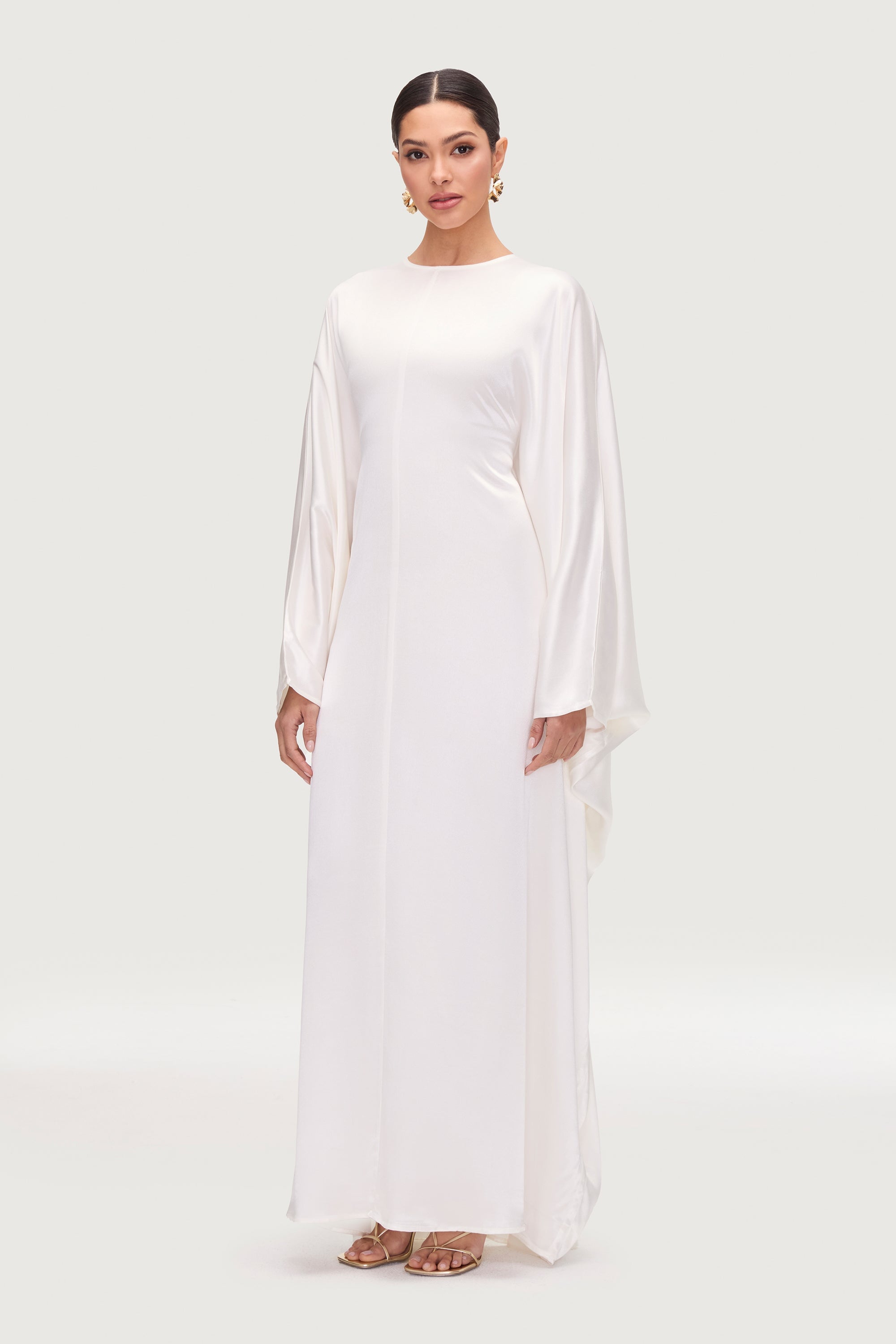 Nayla Silk Butterfly Inner Tie Abaya - White Abayas Veiled 