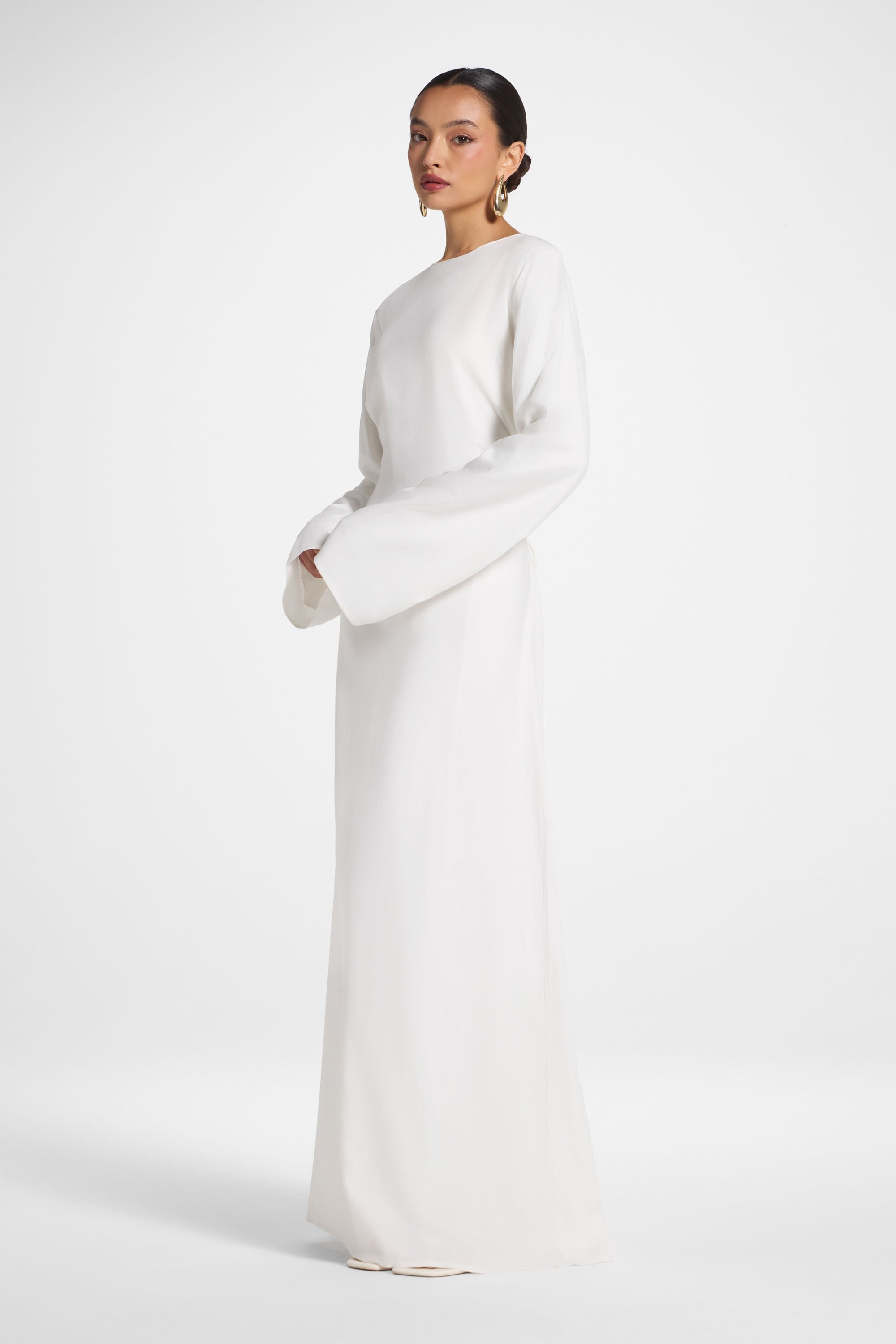 Nyla Linen Tie Maxi Dress - White Abayas Veiled 