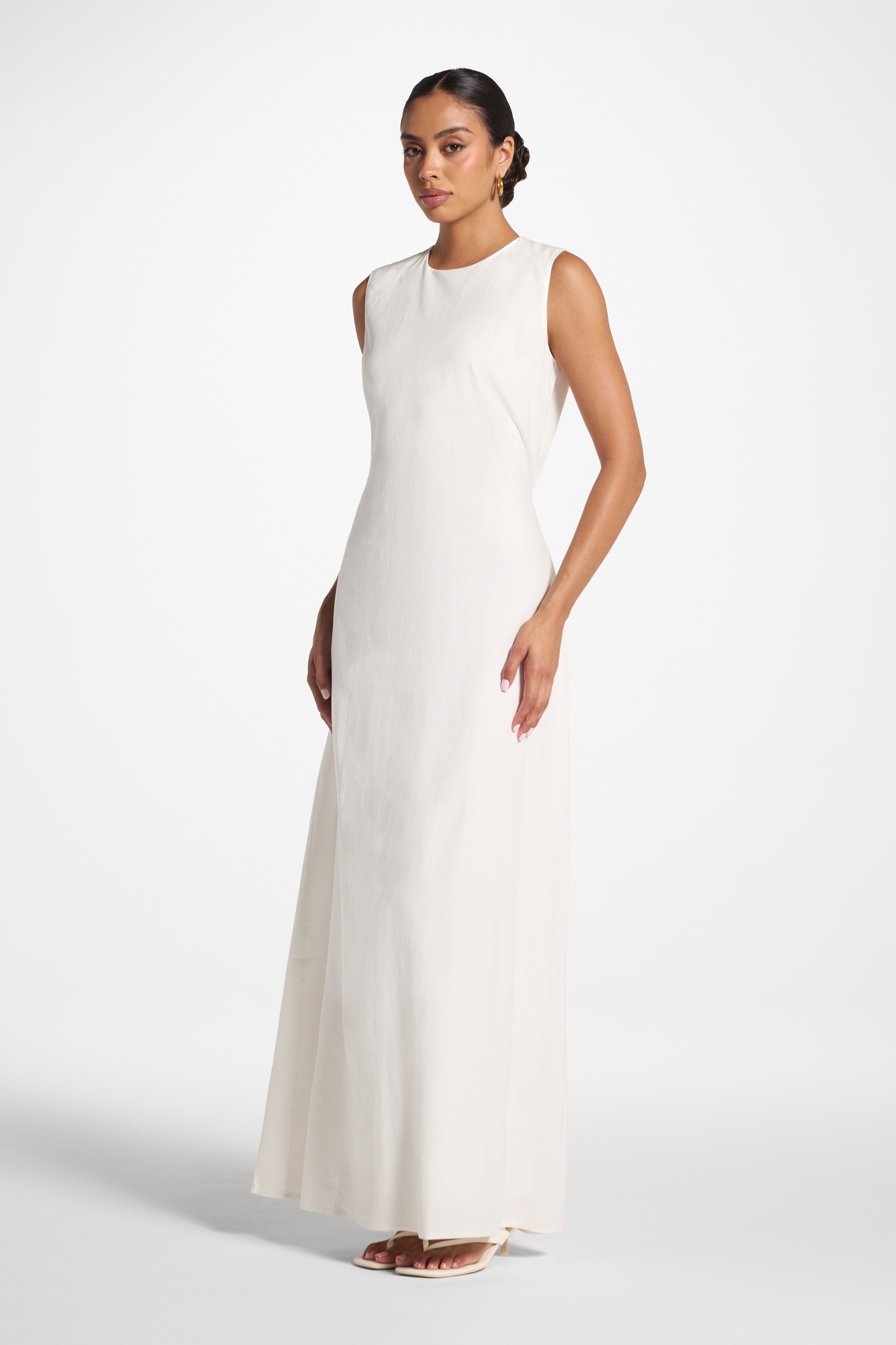 Nyla Sleeveless Linen Tie Maxi Dress - White Veiled 