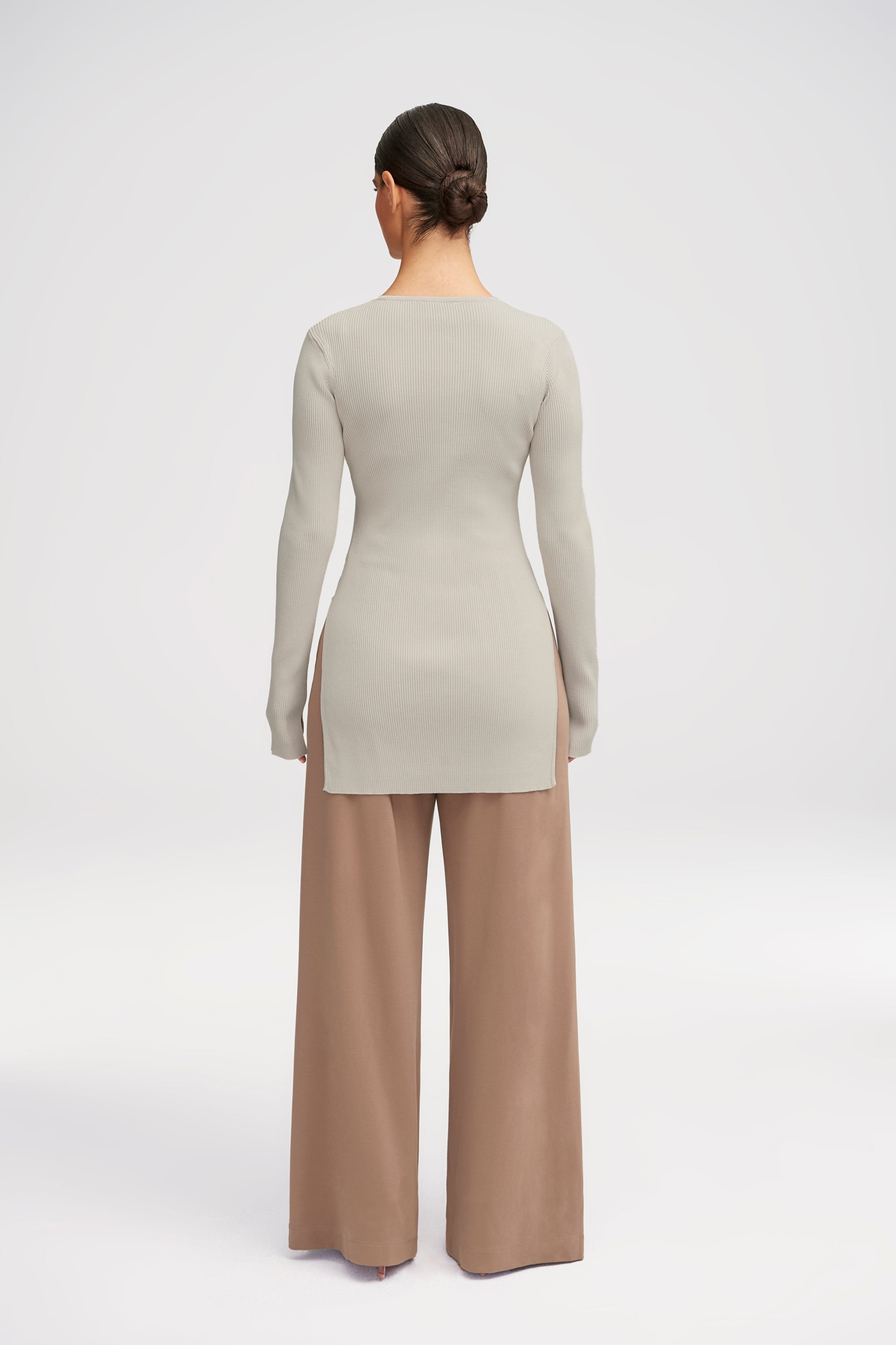 Nylah Split Hem Knit Ribbed Top Clothing Veiled 
