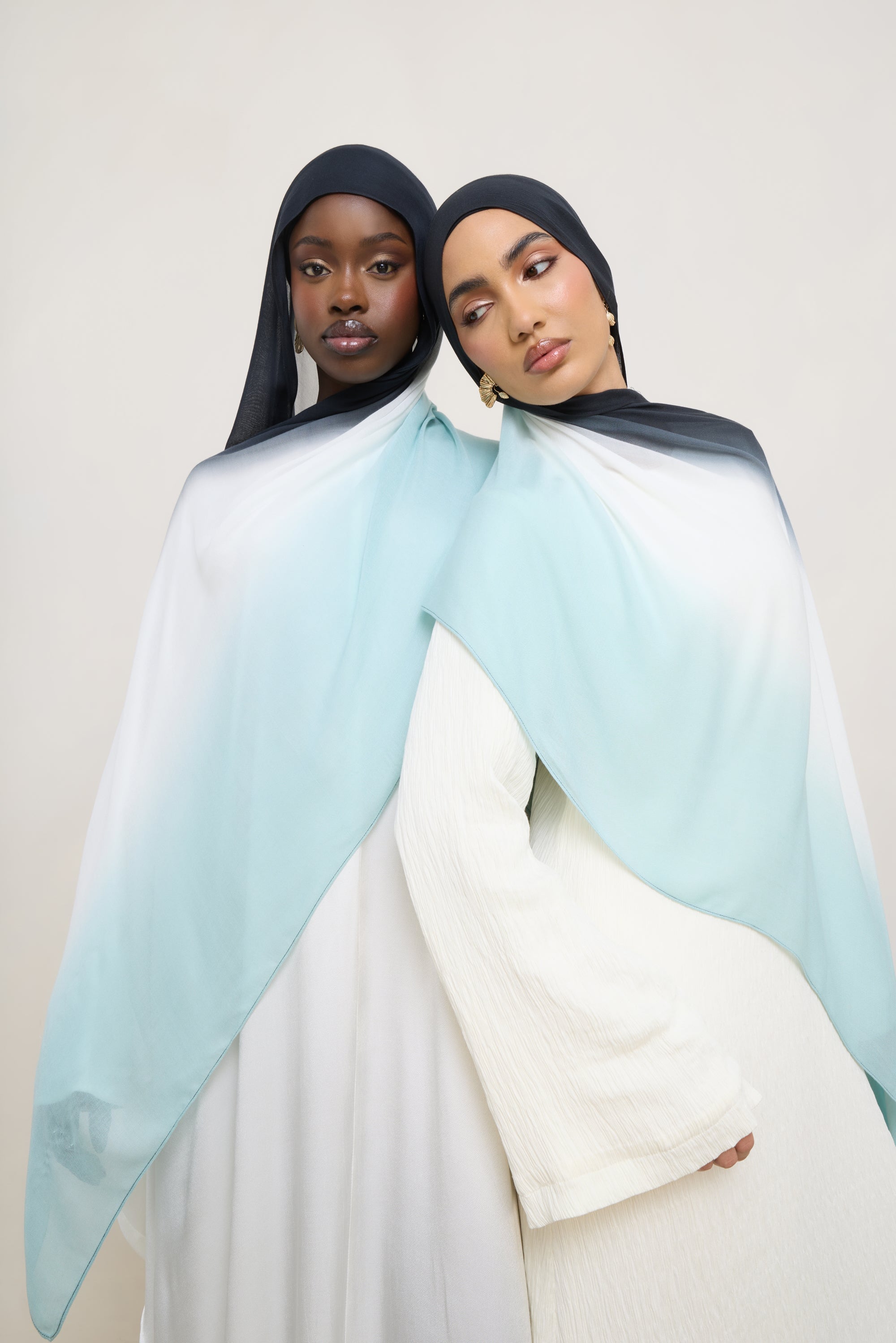 Ombre Modal Hijab - Aquatic Noir Hijabs Veiled 