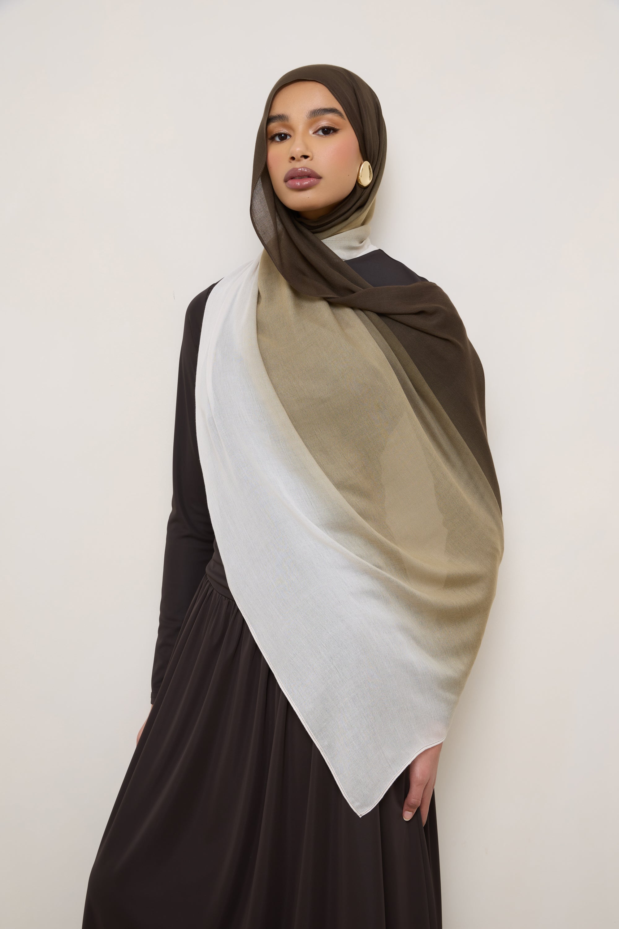 Ombre Modal Hijab - Cocoa Peaks