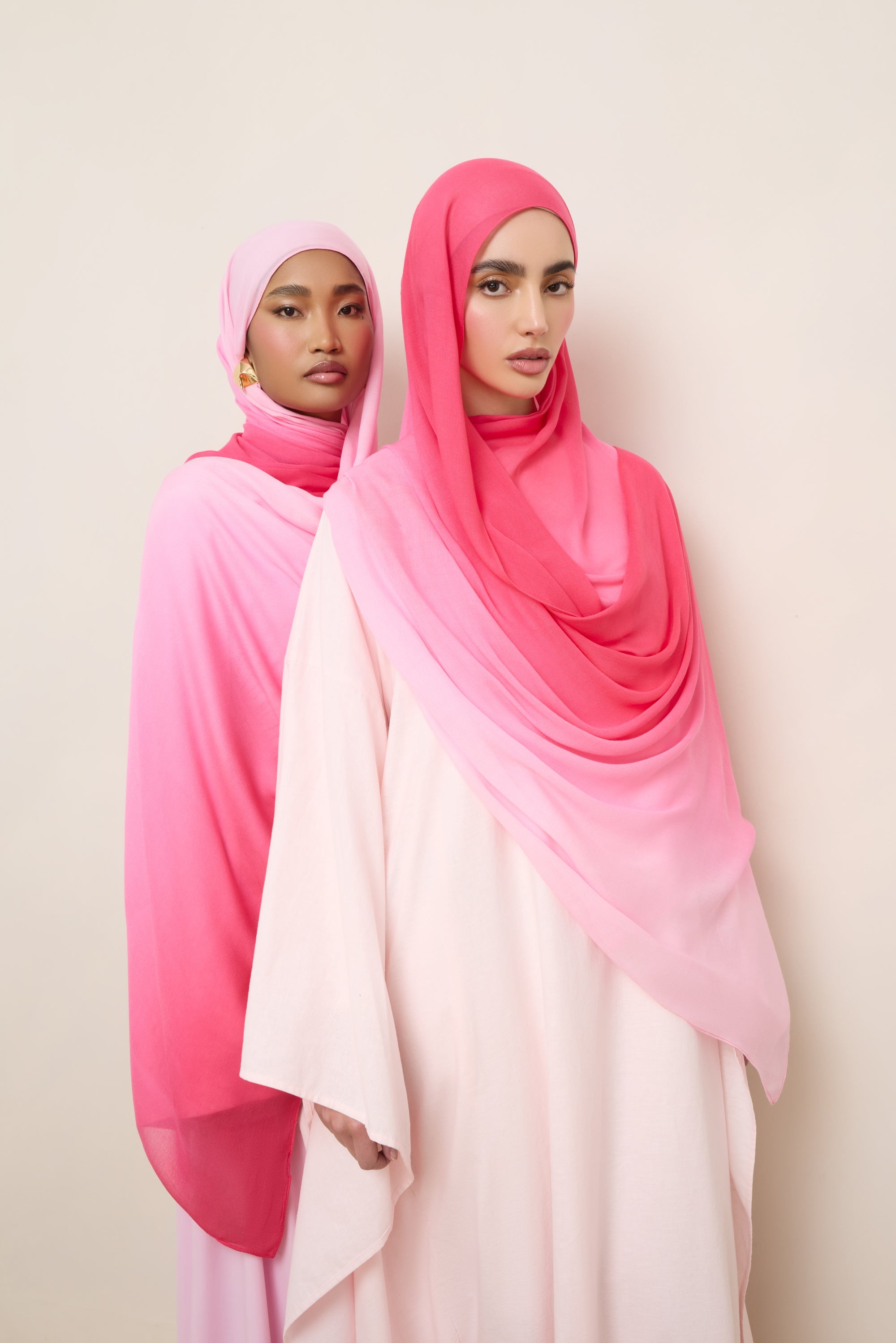 Ombre Modal Hijab - Coral Hijabs Veiled 