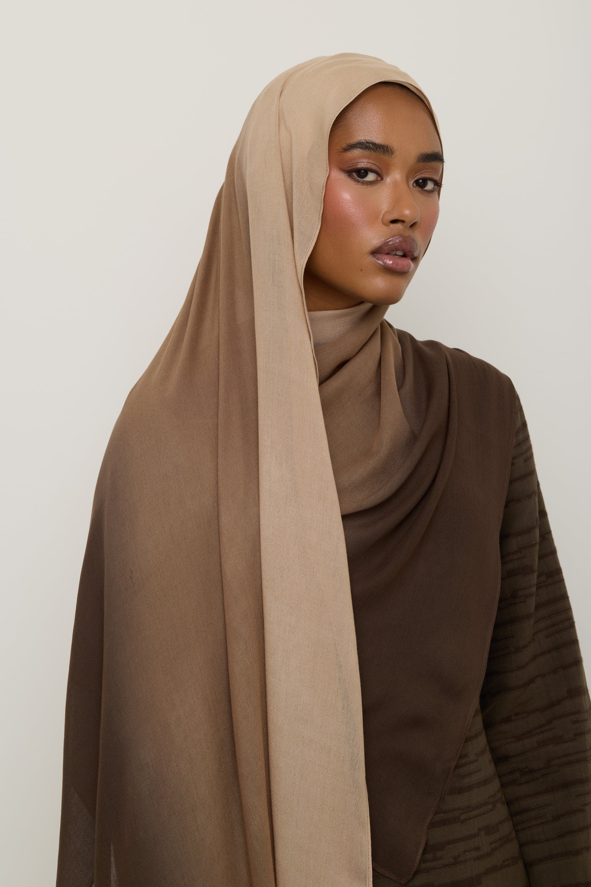 Ombre Modal Hijab - Dark Earth Hijab Veiled 