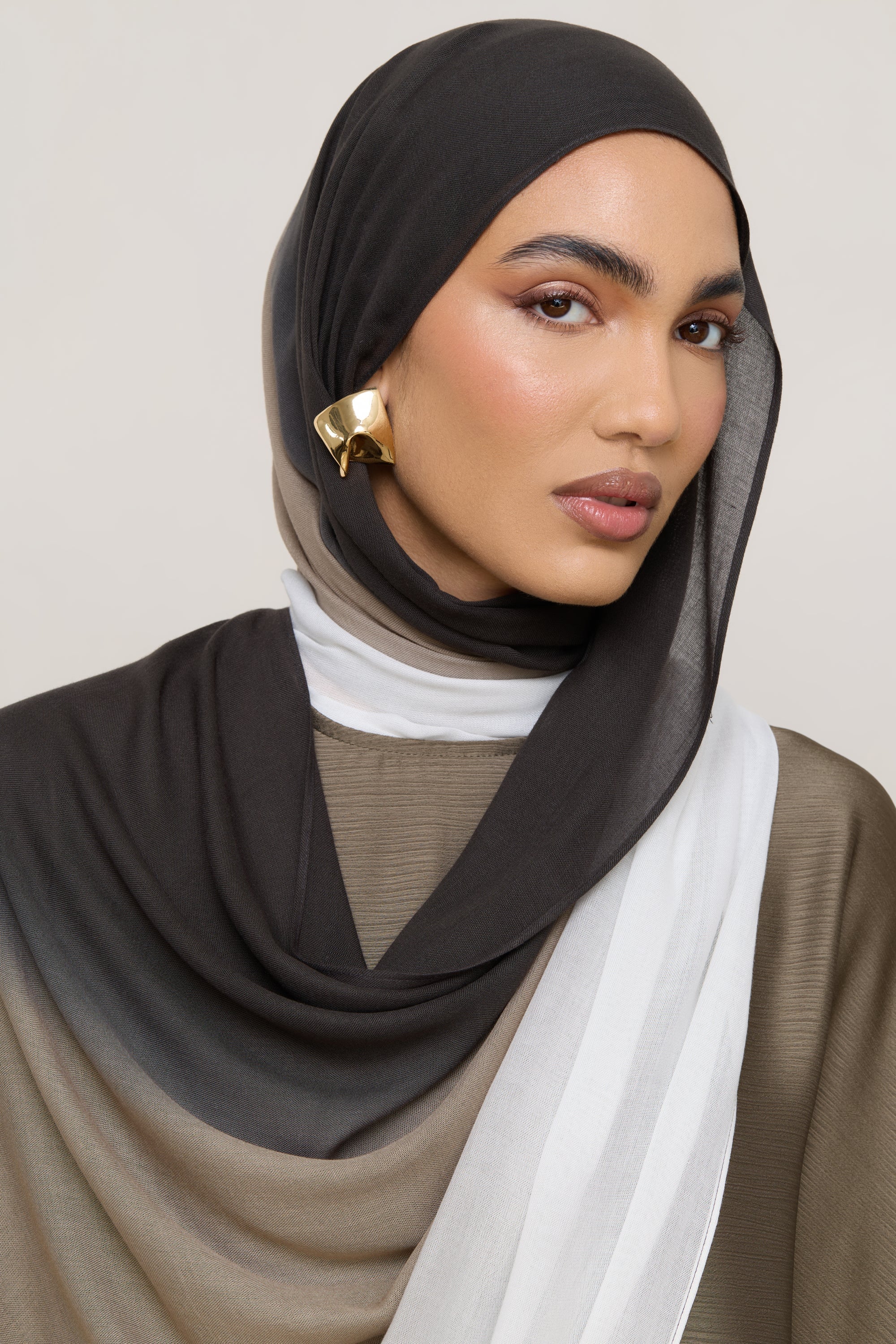 Ombre Modal Hijab - Khaki Wash