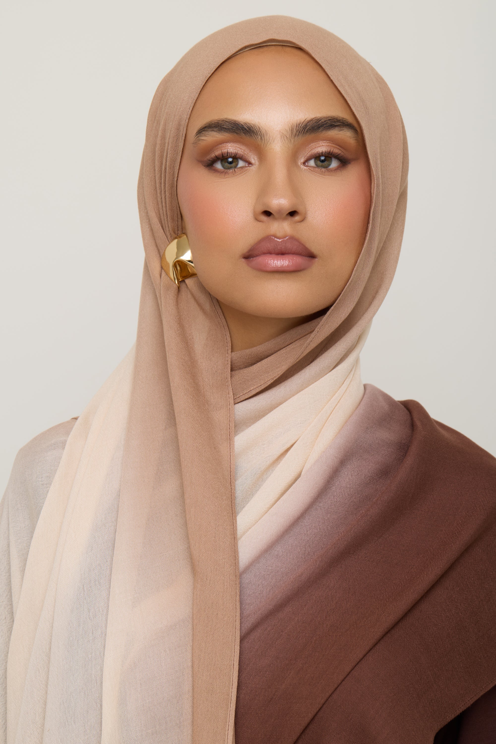 Ombre Modal Hijab - Sand Dollar Hijab Veiled 