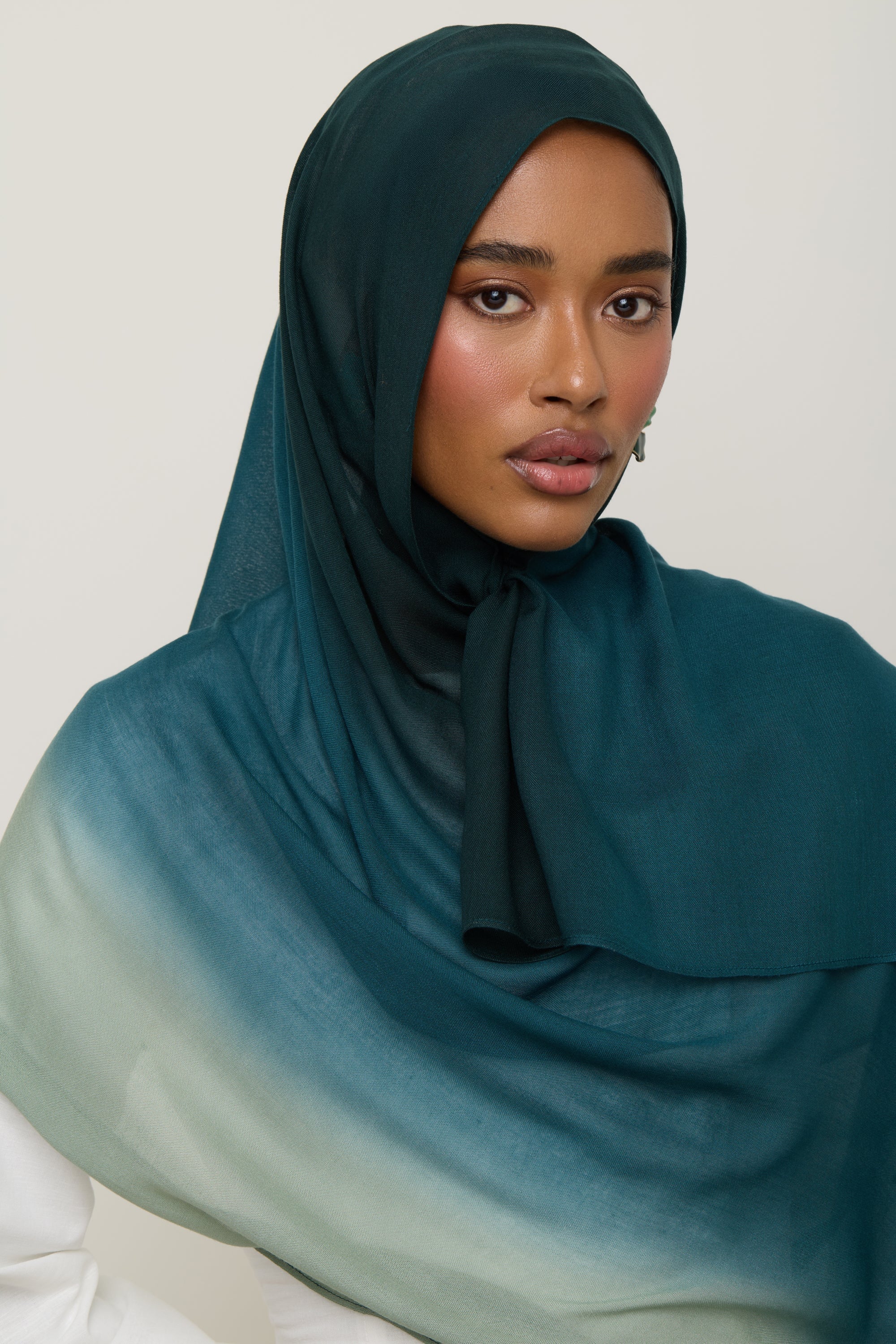 Ombre Modal Hijab - Spruce Hijab Veiled 