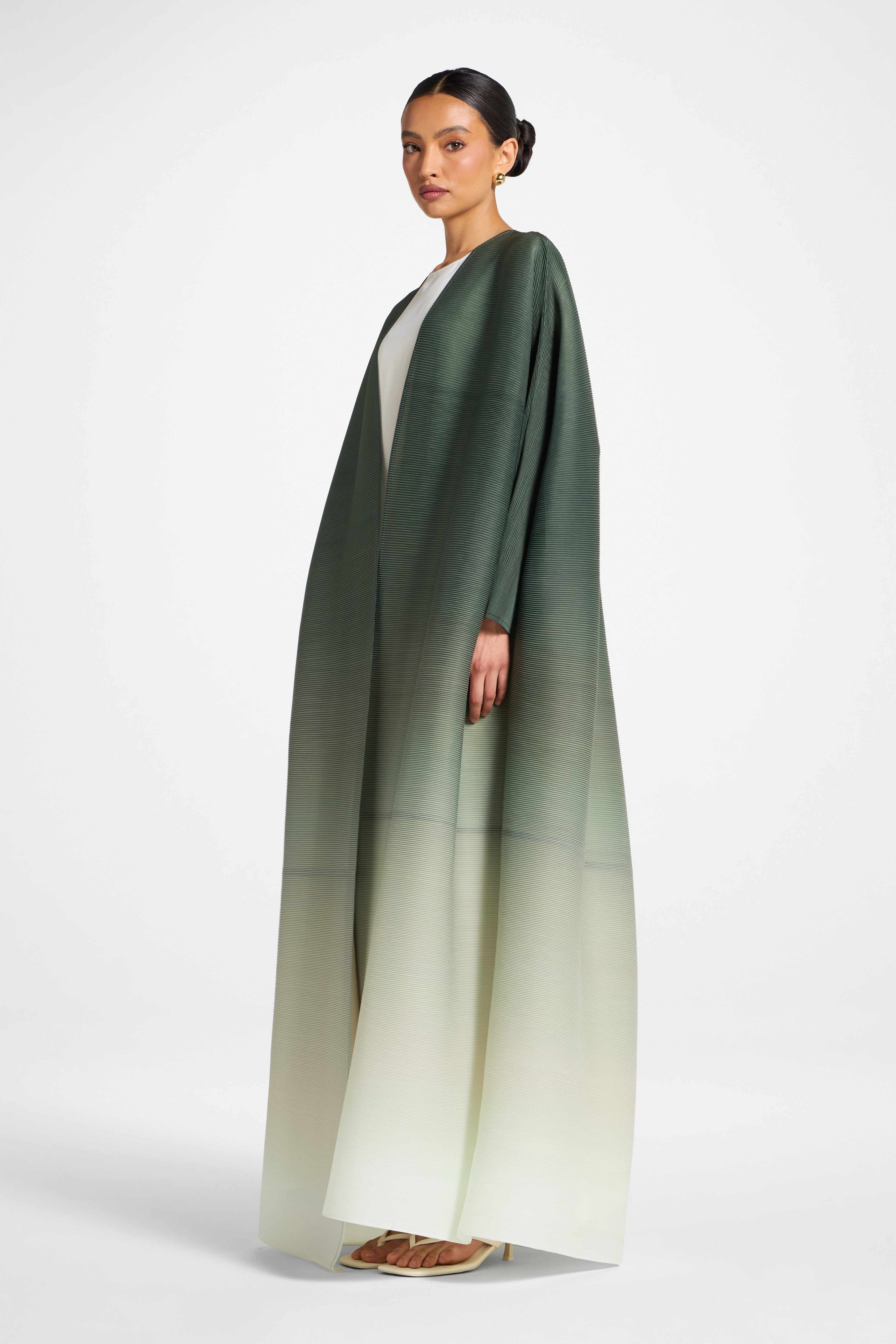 Ombre Pleated Open Abaya - Tea Forest Abayas Veiled 