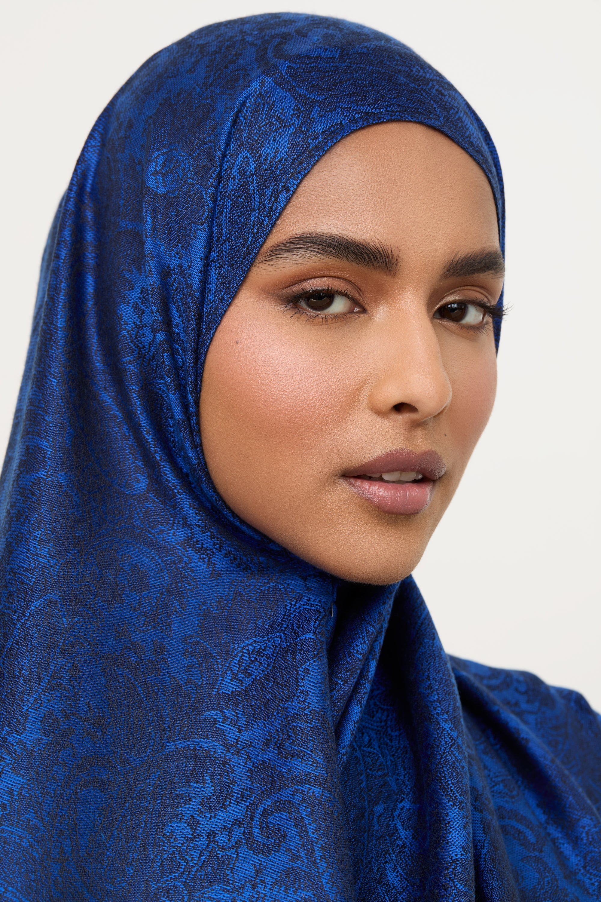 Pashmina Hijab Scarf - Mediterranean Hijabs Veiled 