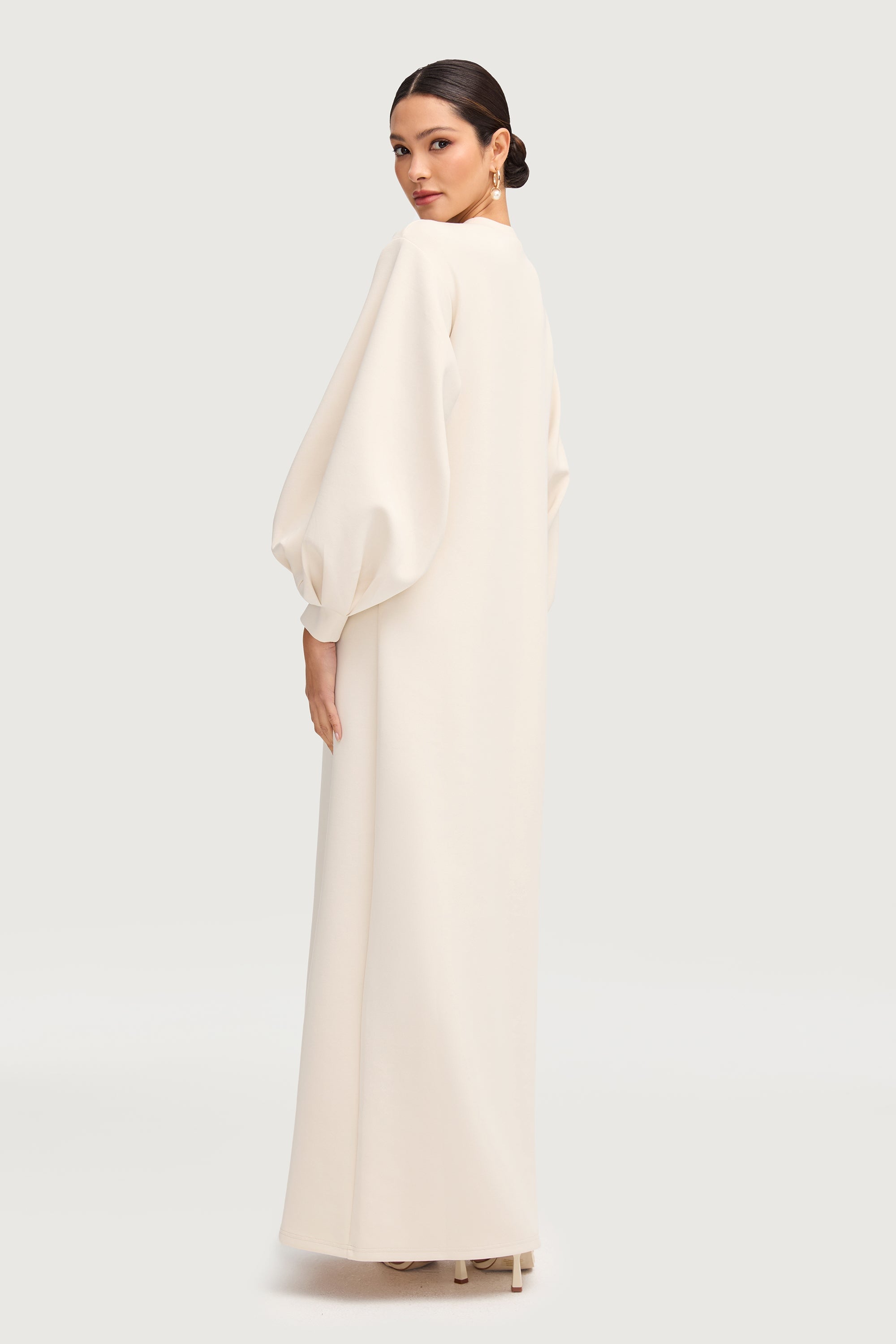 Payton Balloon Sleeve Abaya - Oat Milk Abayas Veiled 