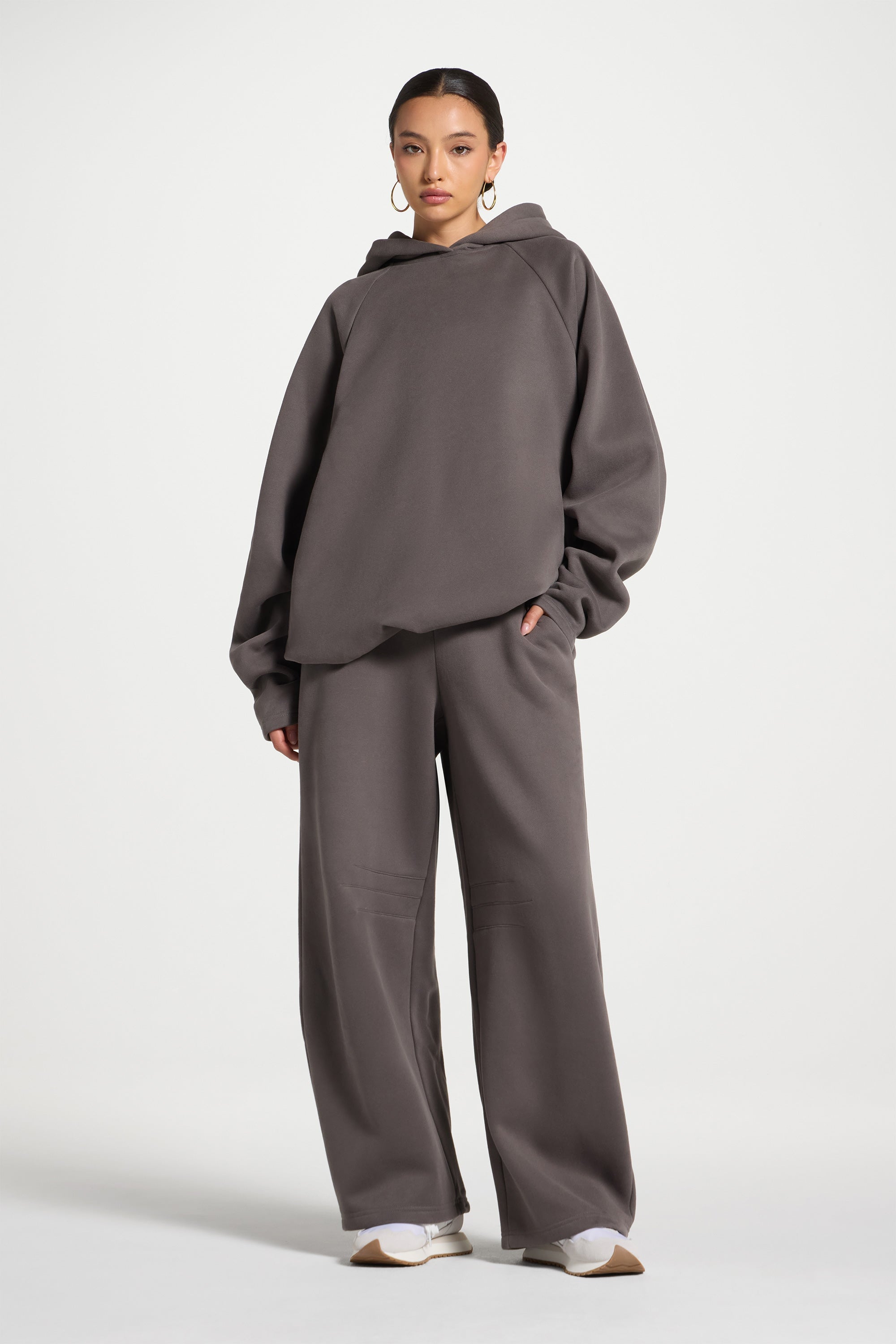 Pleated Lounge Top & Pants Set - Iron Abayas Veiled 