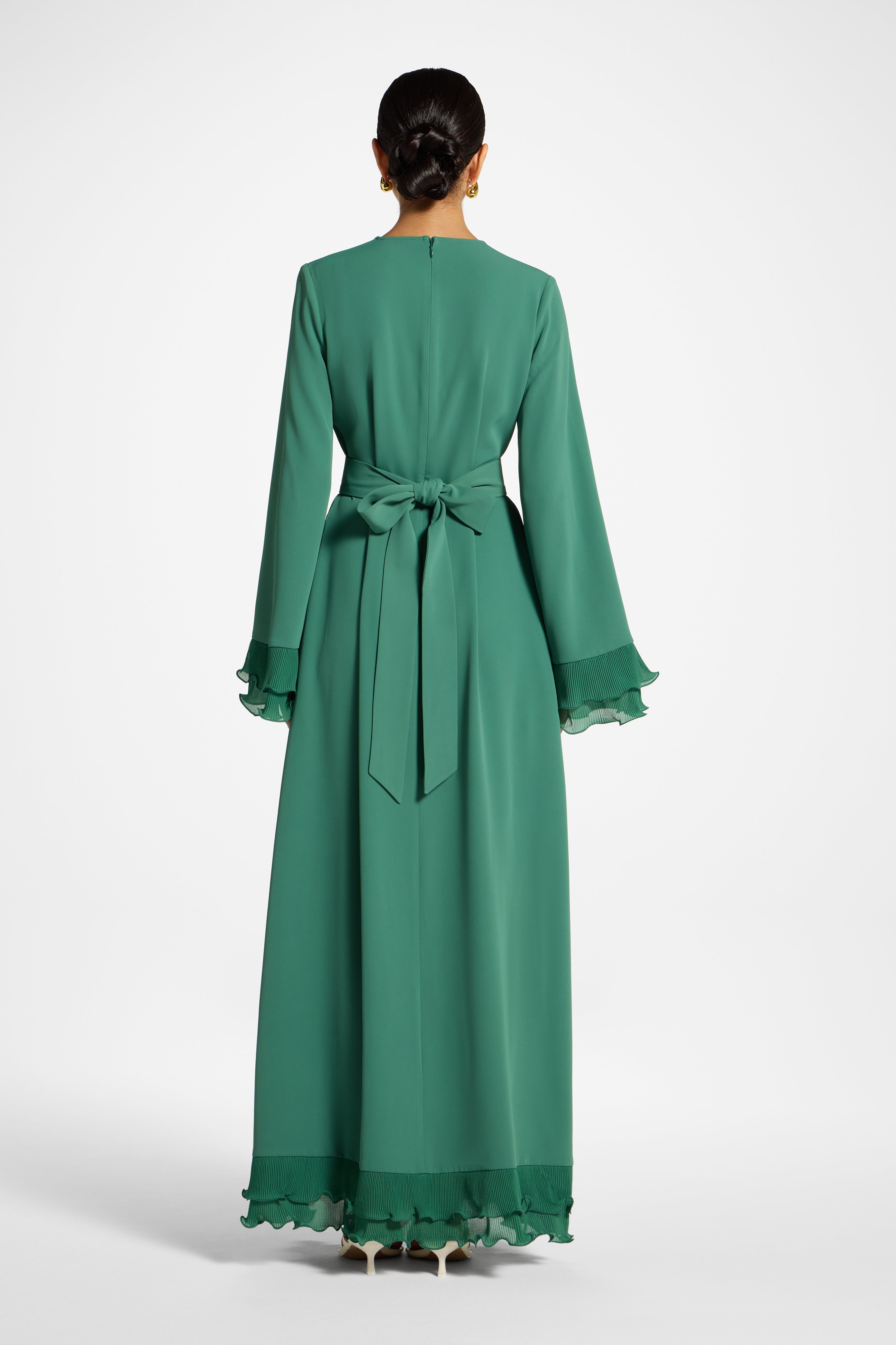 Plisse Sleeve Maxi Dress - Basil Abayas Veiled 