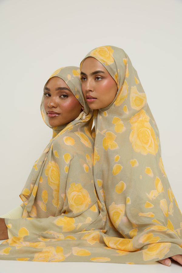 Printed Modal Hijab - Banana Rose Hijab Veiled 