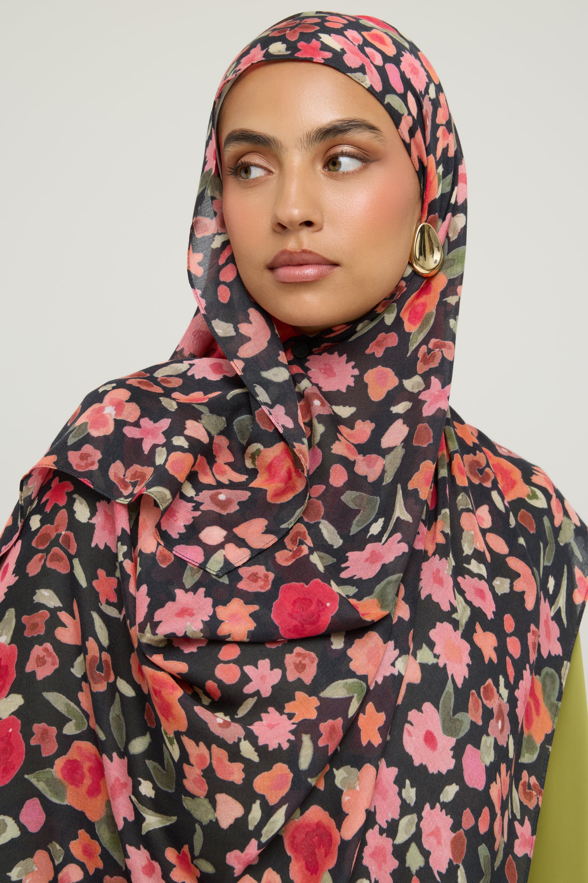 Printed Modal Hijab - Black Ditsy Floral Hijab Veiled 