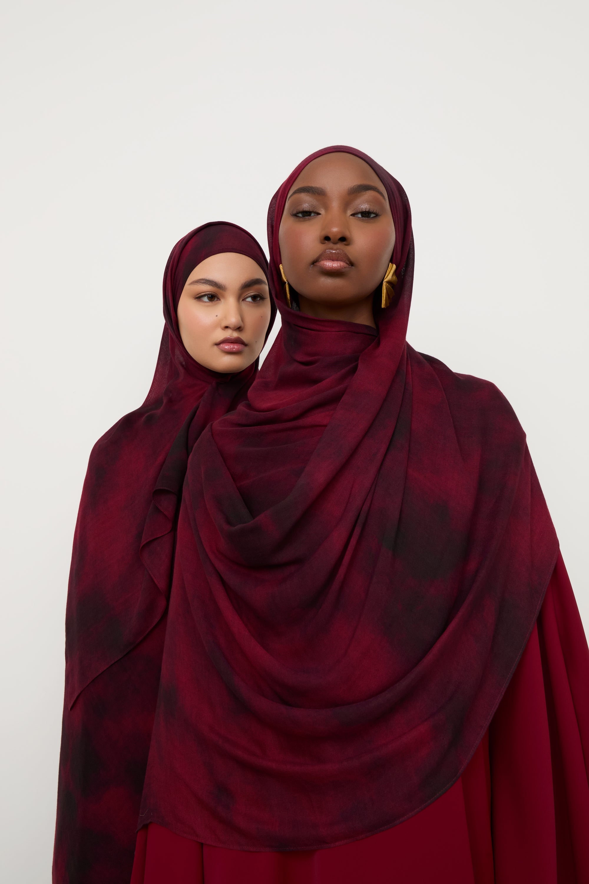 Printed Modal Hijab - Black Ruby Hijabs Veiled 