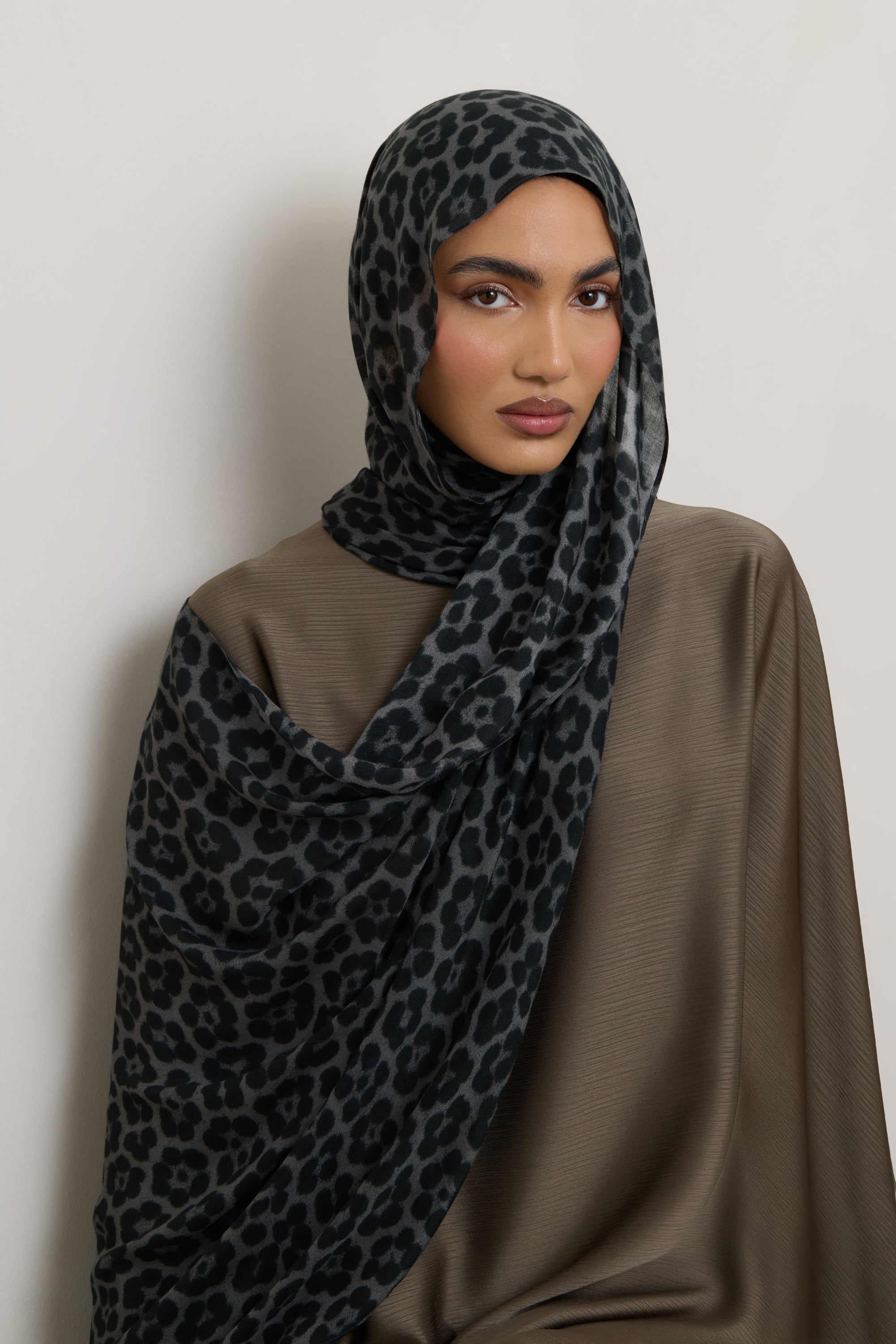 Printed Modal Hijab - Leopard Rosettes Hijabs Veiled 