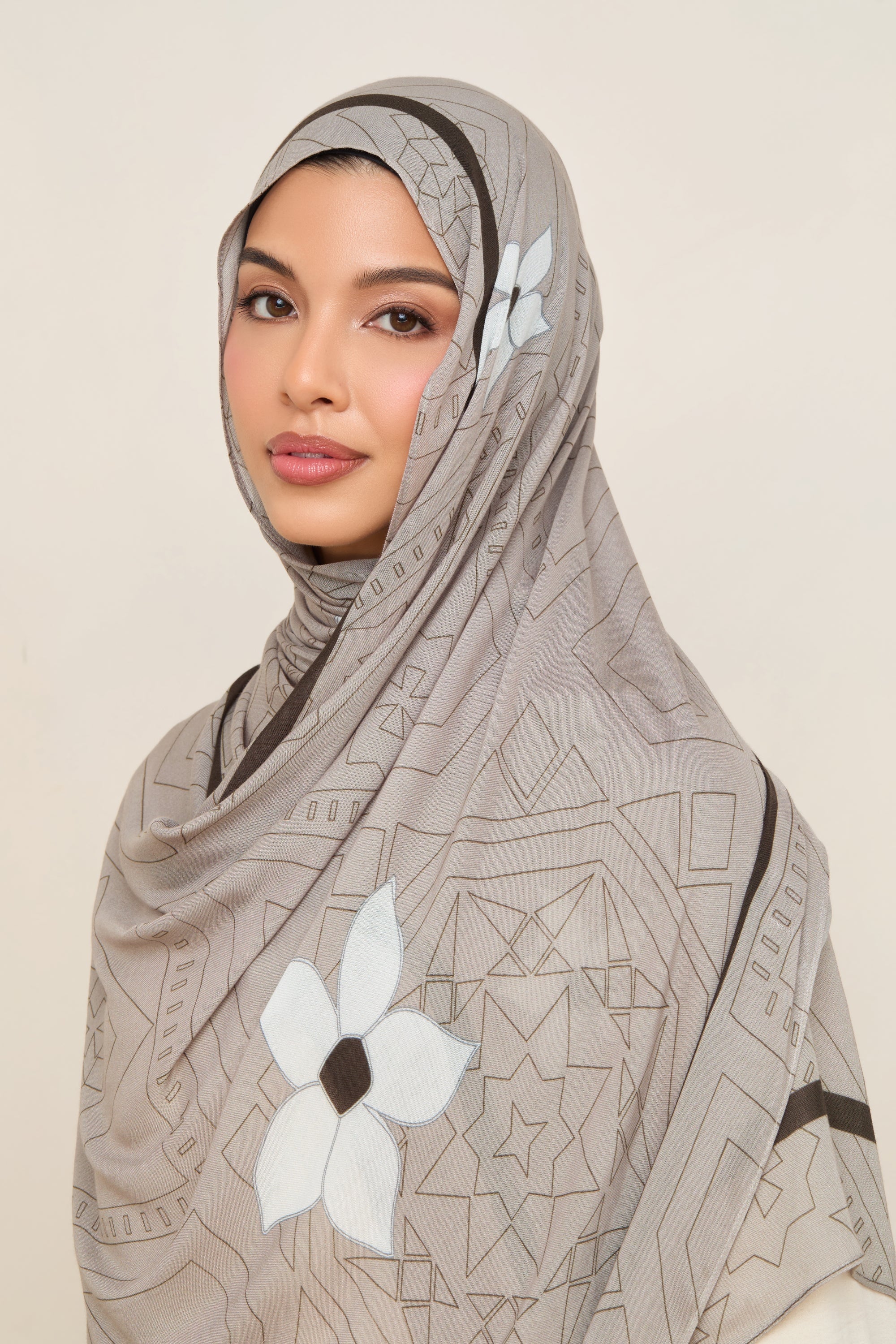 Printed Modal Hijab - Levant Bloom Hijabs Veiled 