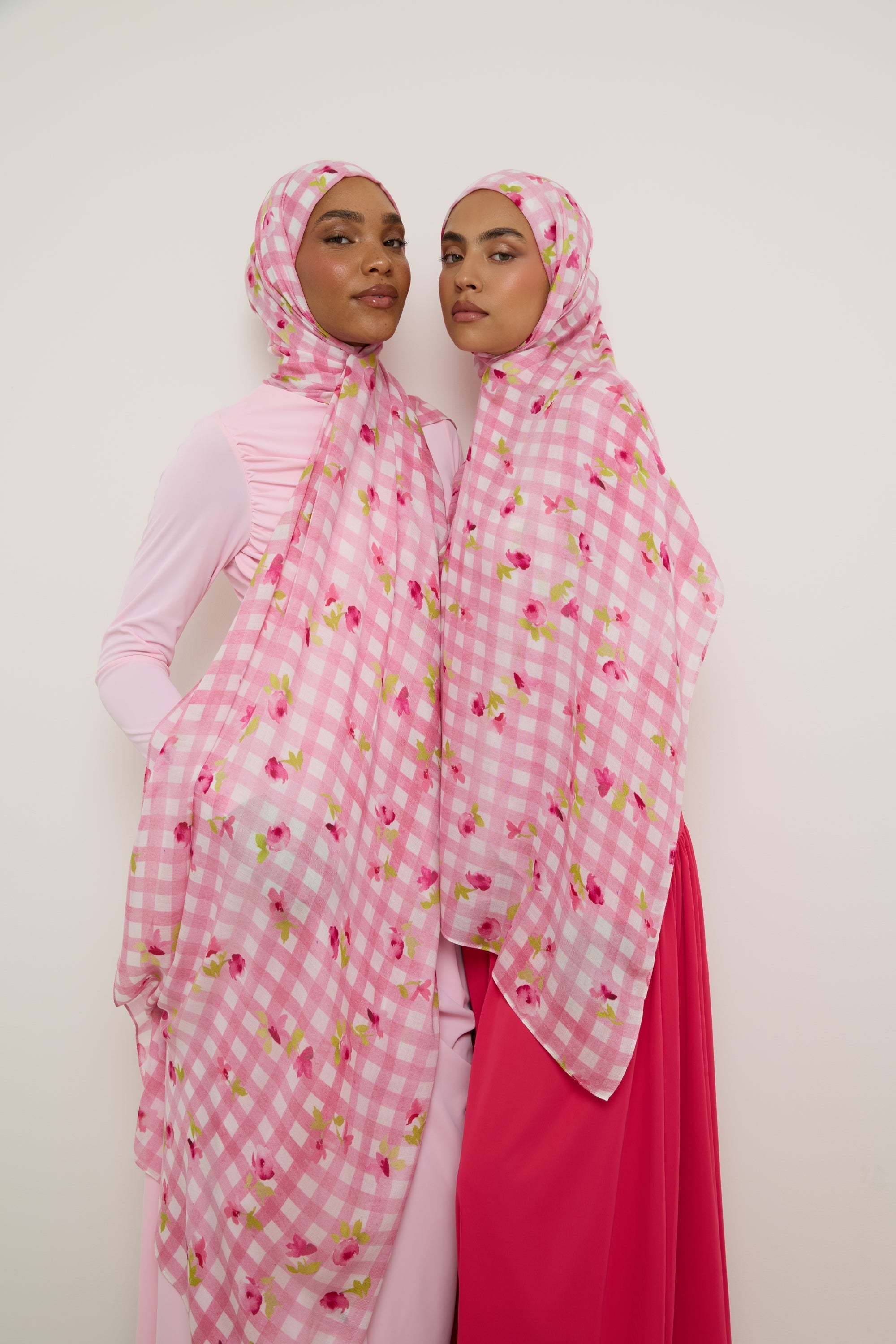 Printed Modal Hijab - Pink Picnic Hijab Veiled 