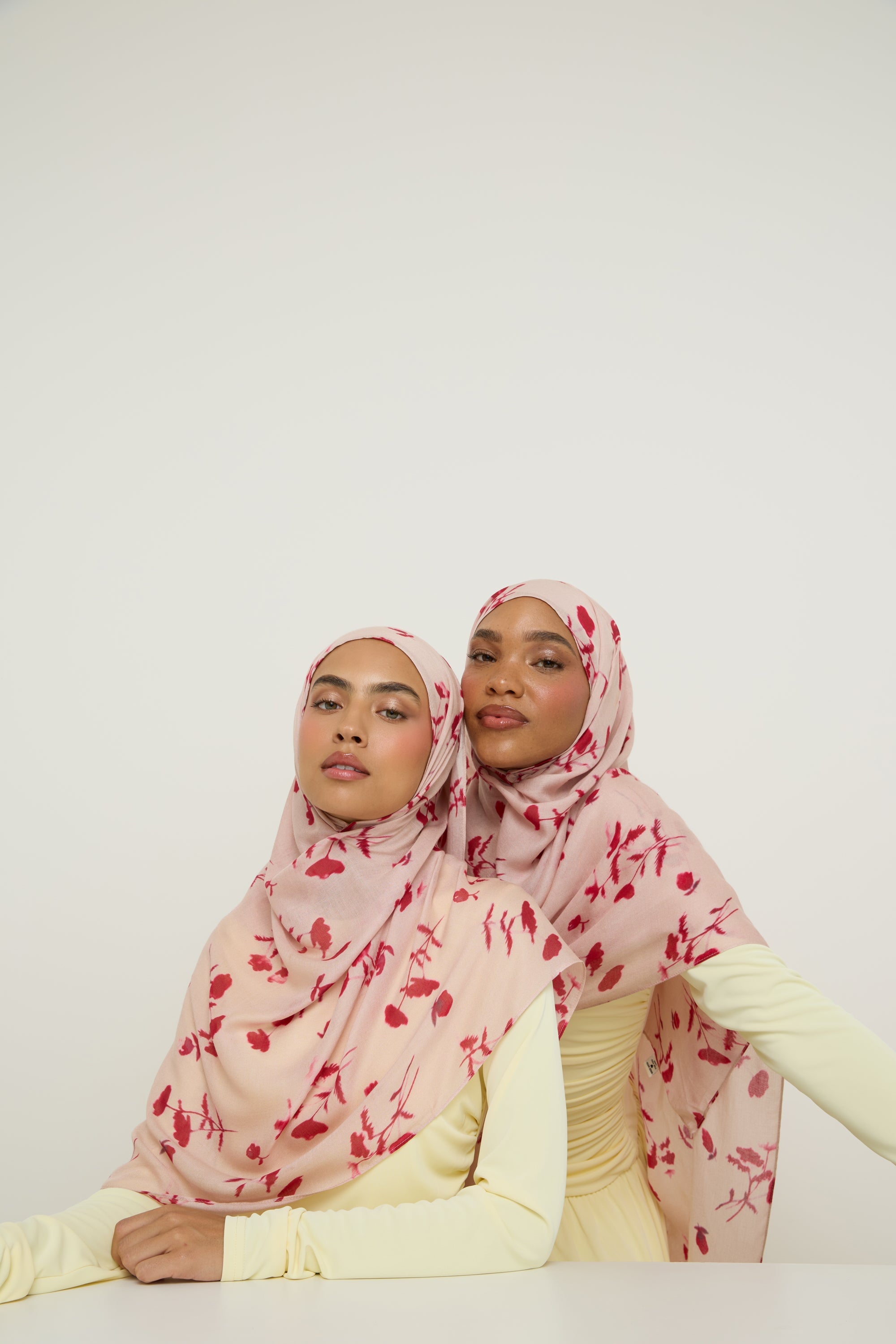 Printed Modal Hijab - Red Floral Ditsy Hijab Veiled 