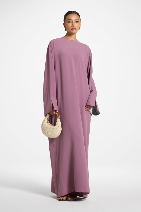 Printed Sleeve Closed Abaya - Plum Veiled 