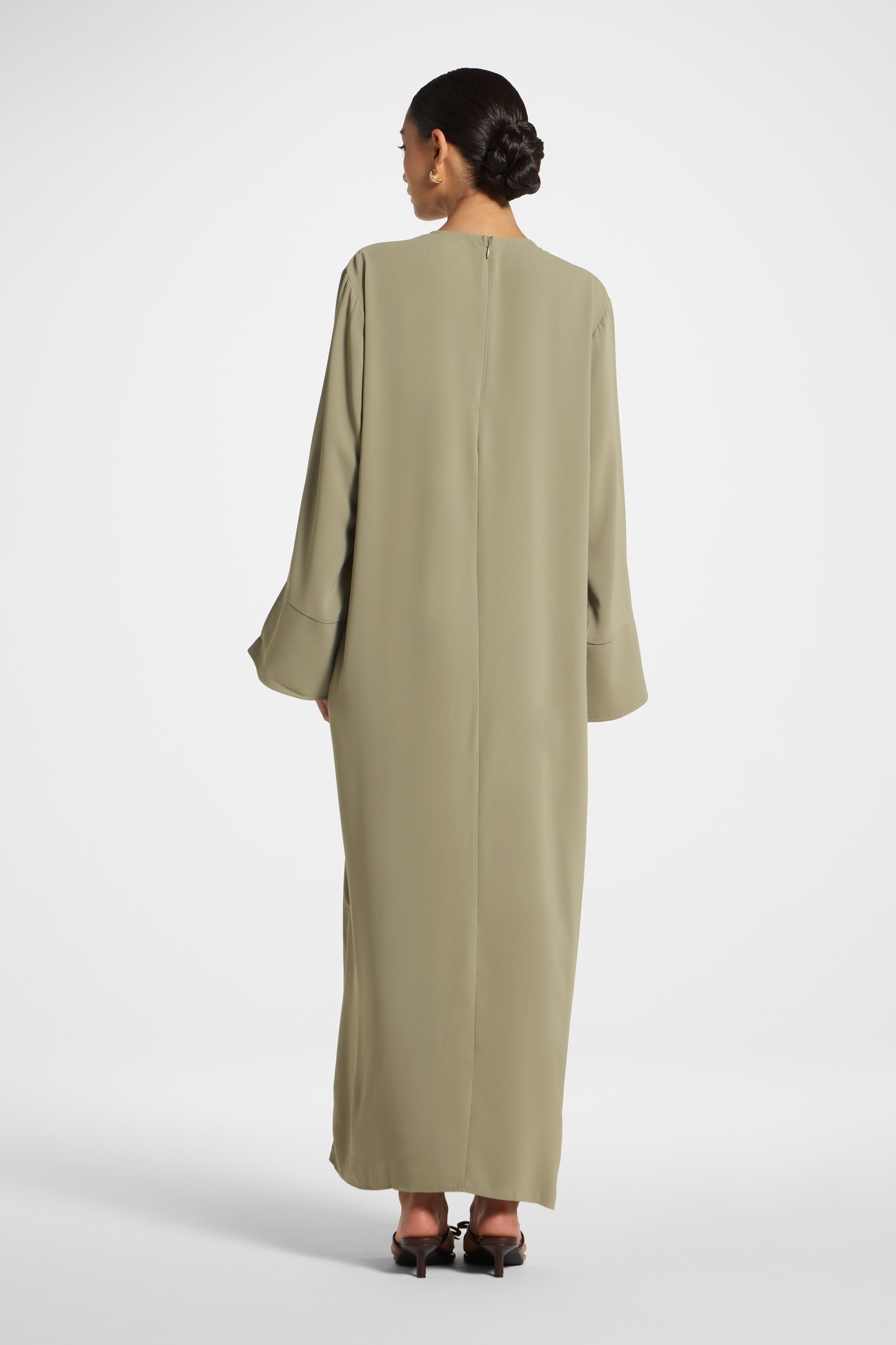 Printed Sleeve Closed Abaya - Sage Veiled 