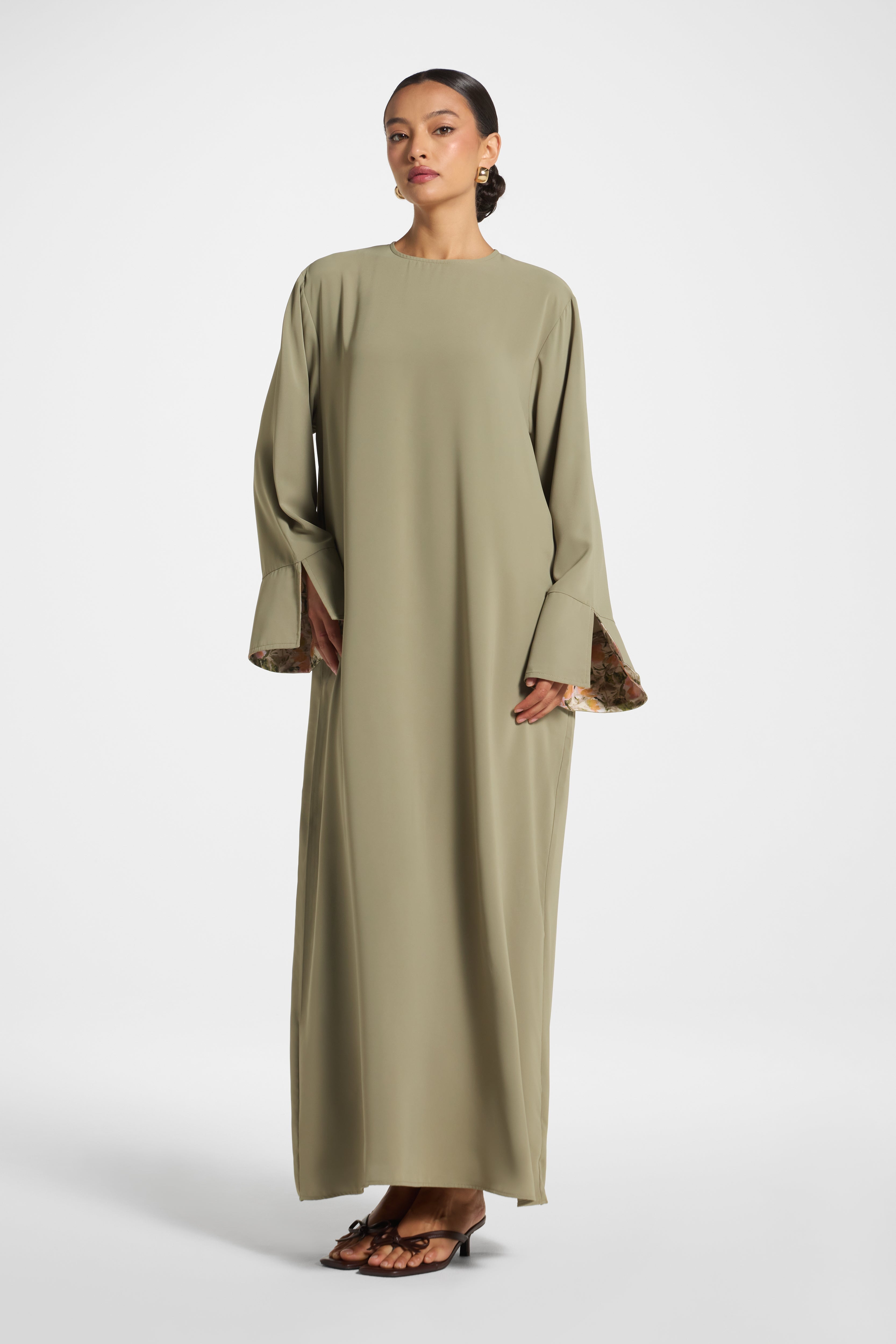 Printed Sleeve Closed Abaya - Sage Veiled 