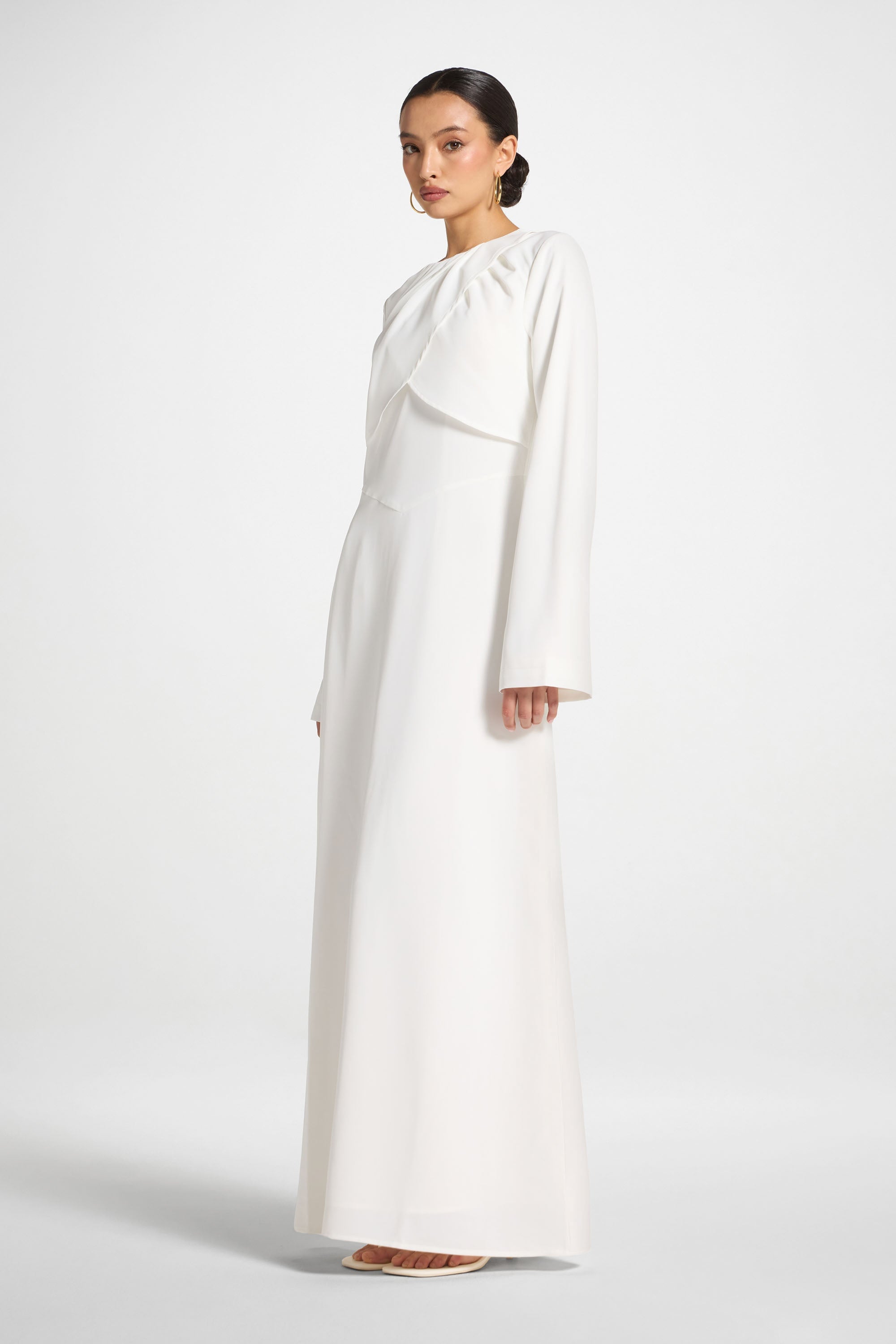 Rana Maxi Dress - White Abayas Veiled 
